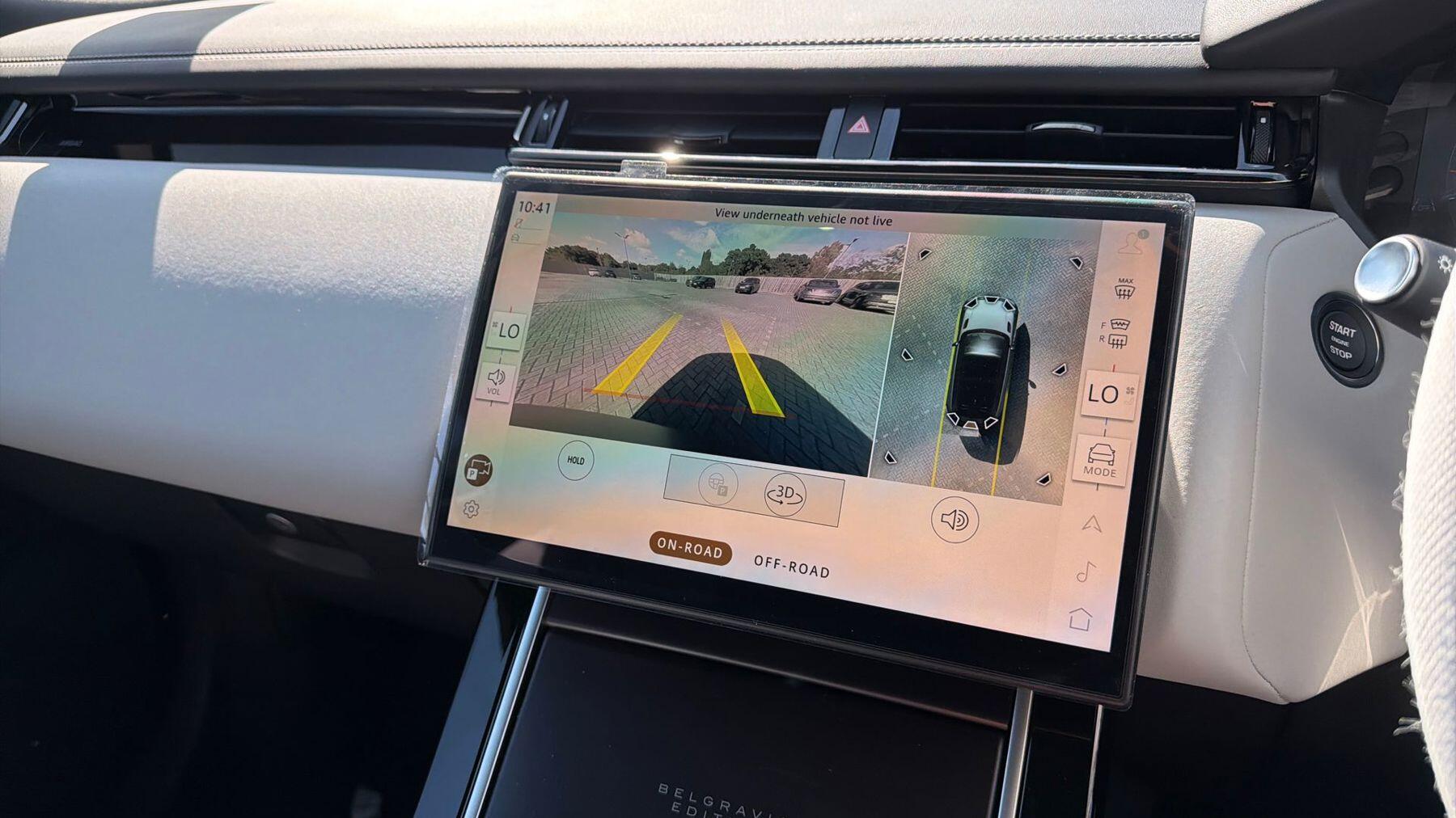 Land Rover Range Rover Velar view 12