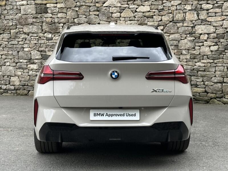 BMW X3 view 15