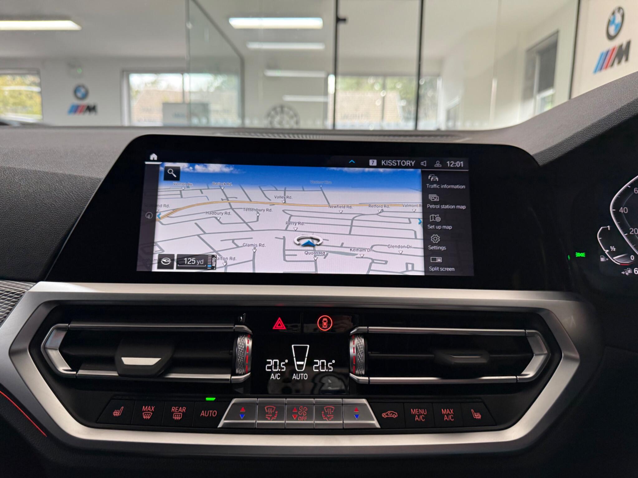 BMW 3 Series view 12