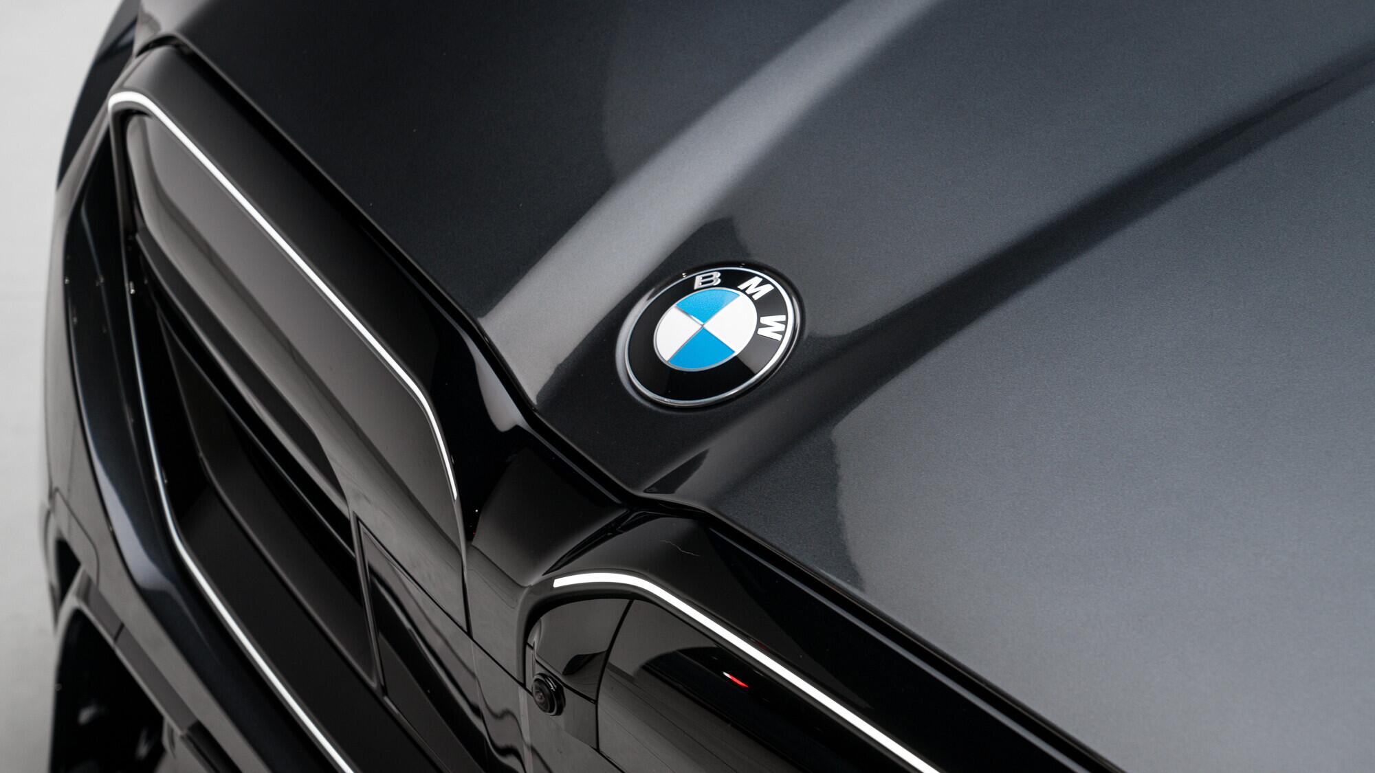 BMW M5 view 55