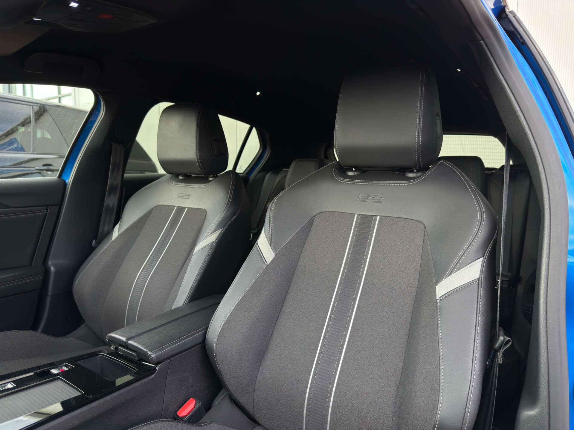 Vauxhall Astra view 42