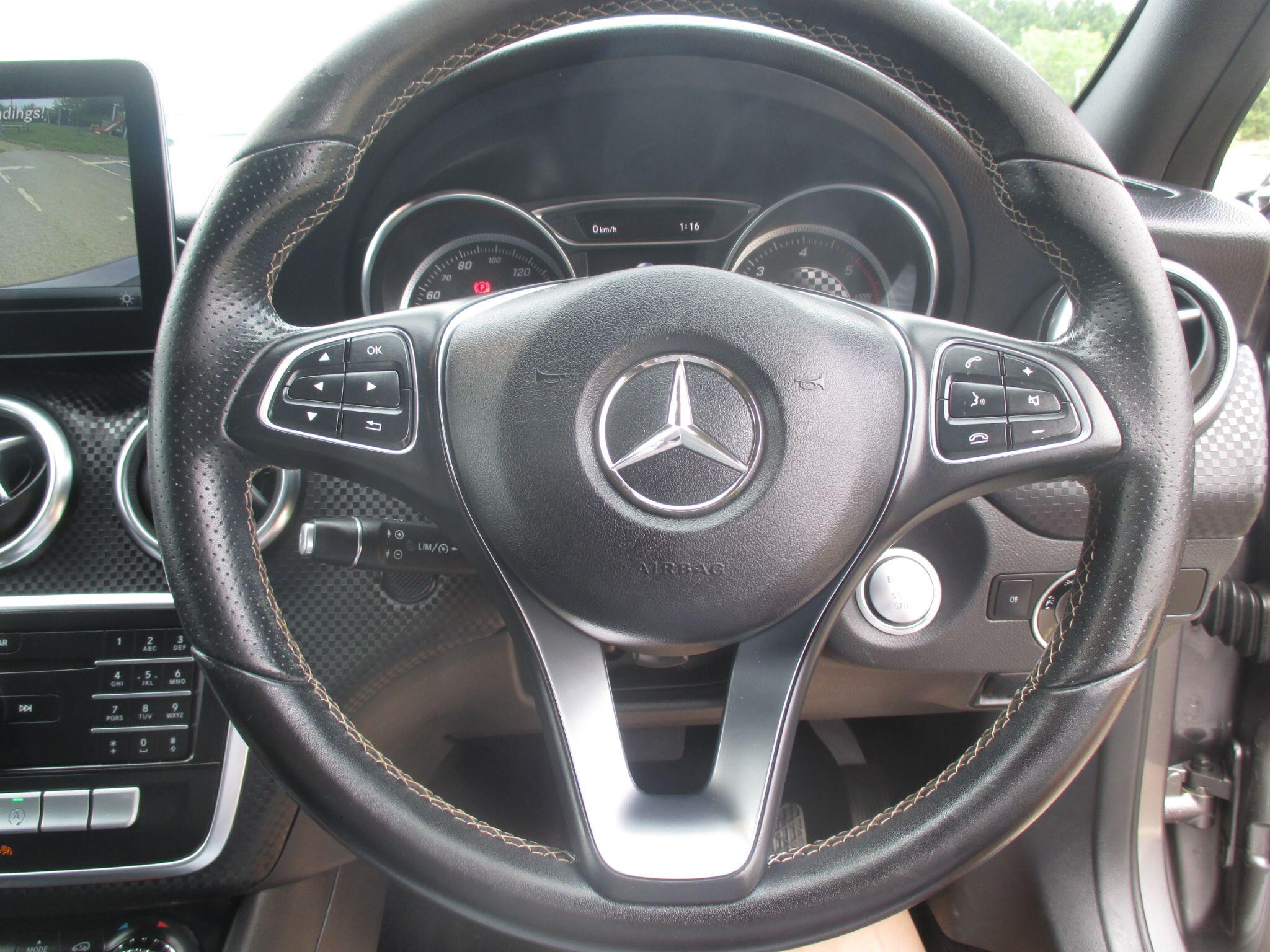 Mercedes-Benz A-Class view 38