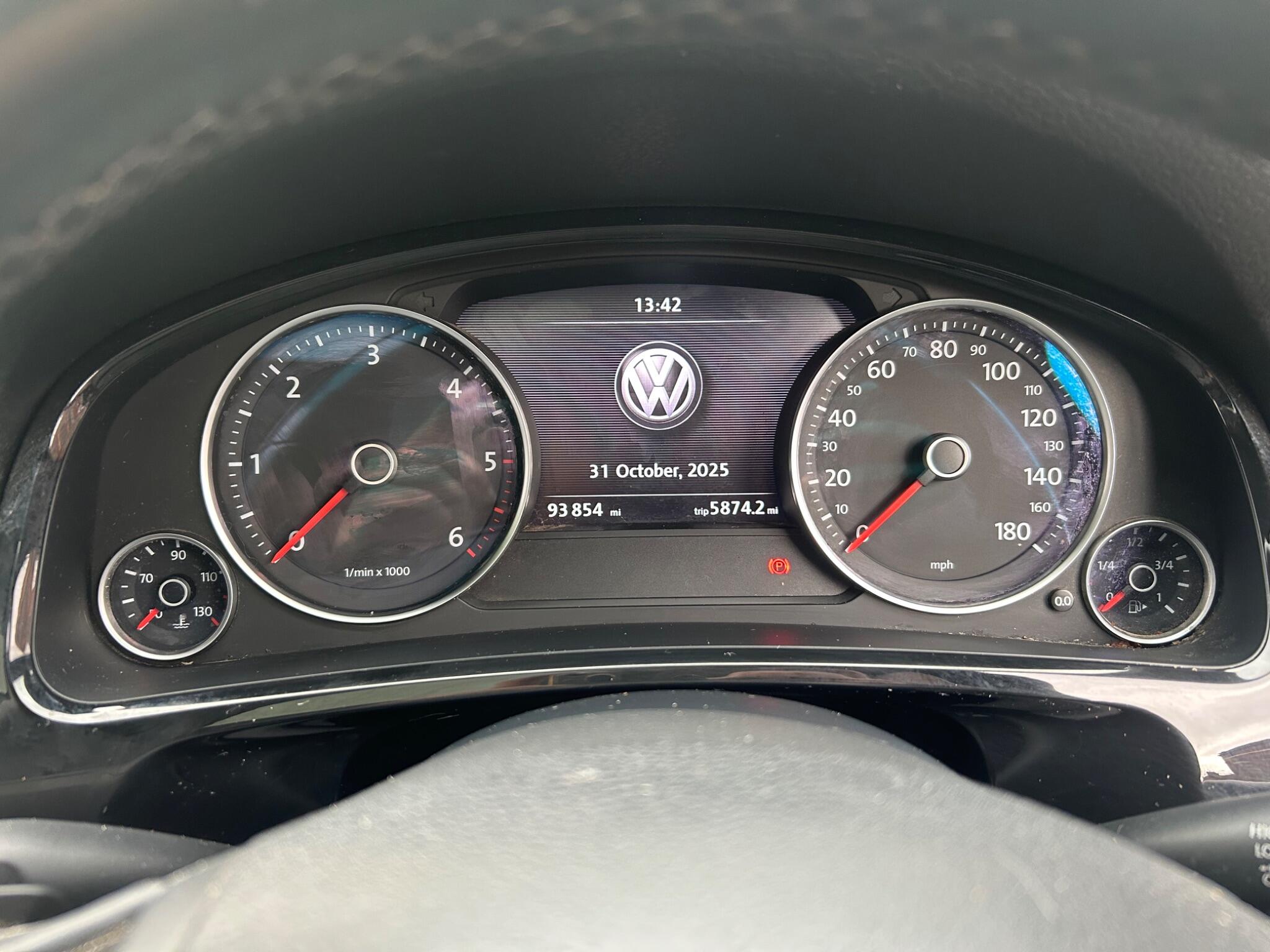 Volkswagen Touareg view 33