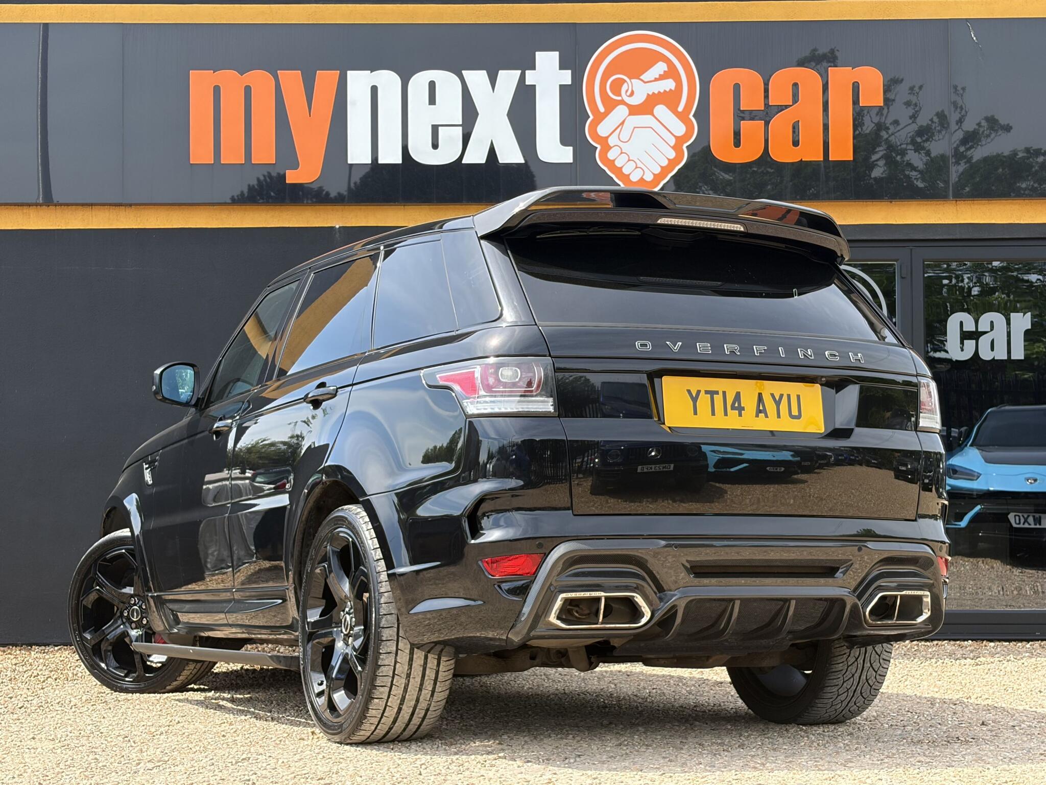 Land Rover Range Rover Sport view 8