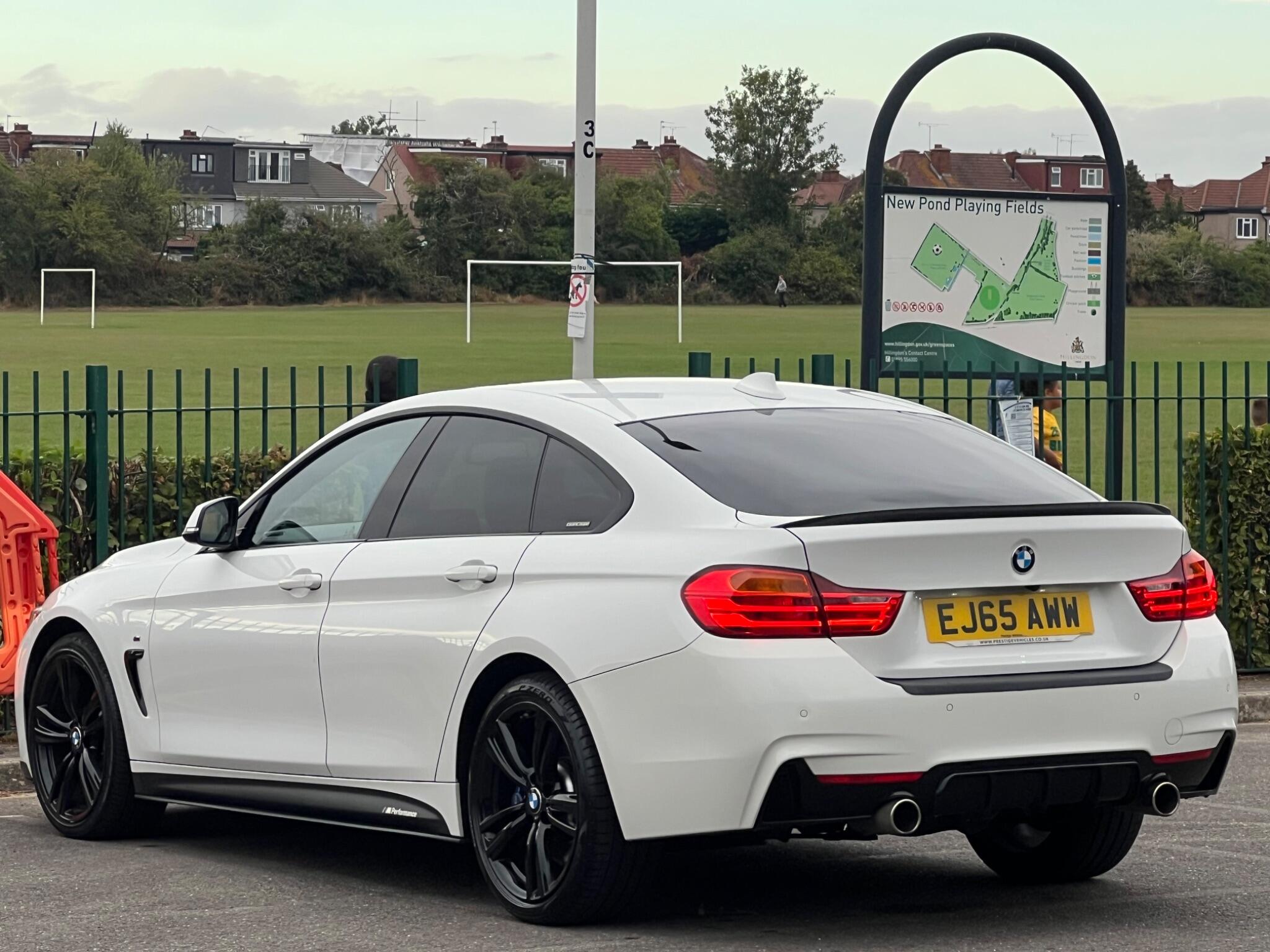 BMW 4 Series view 8