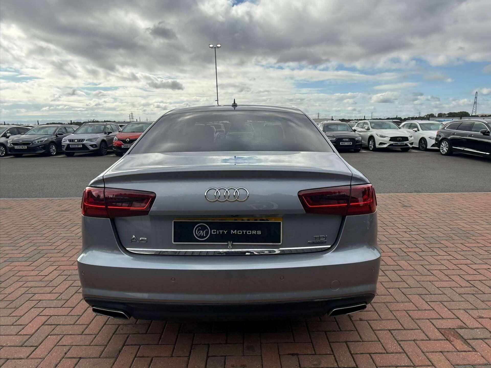 Audi A6 view 6