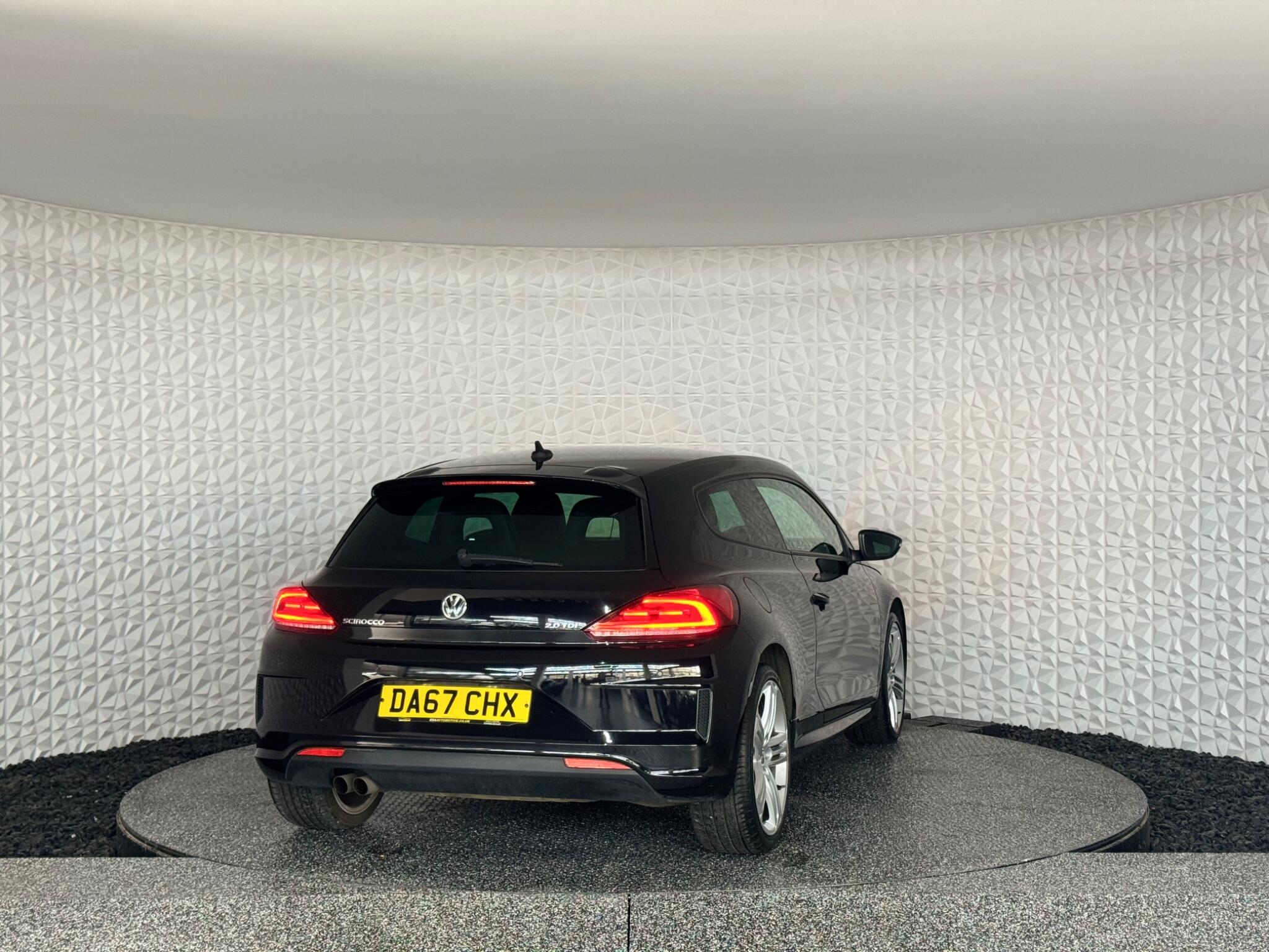 Volkswagen Scirocco view 47