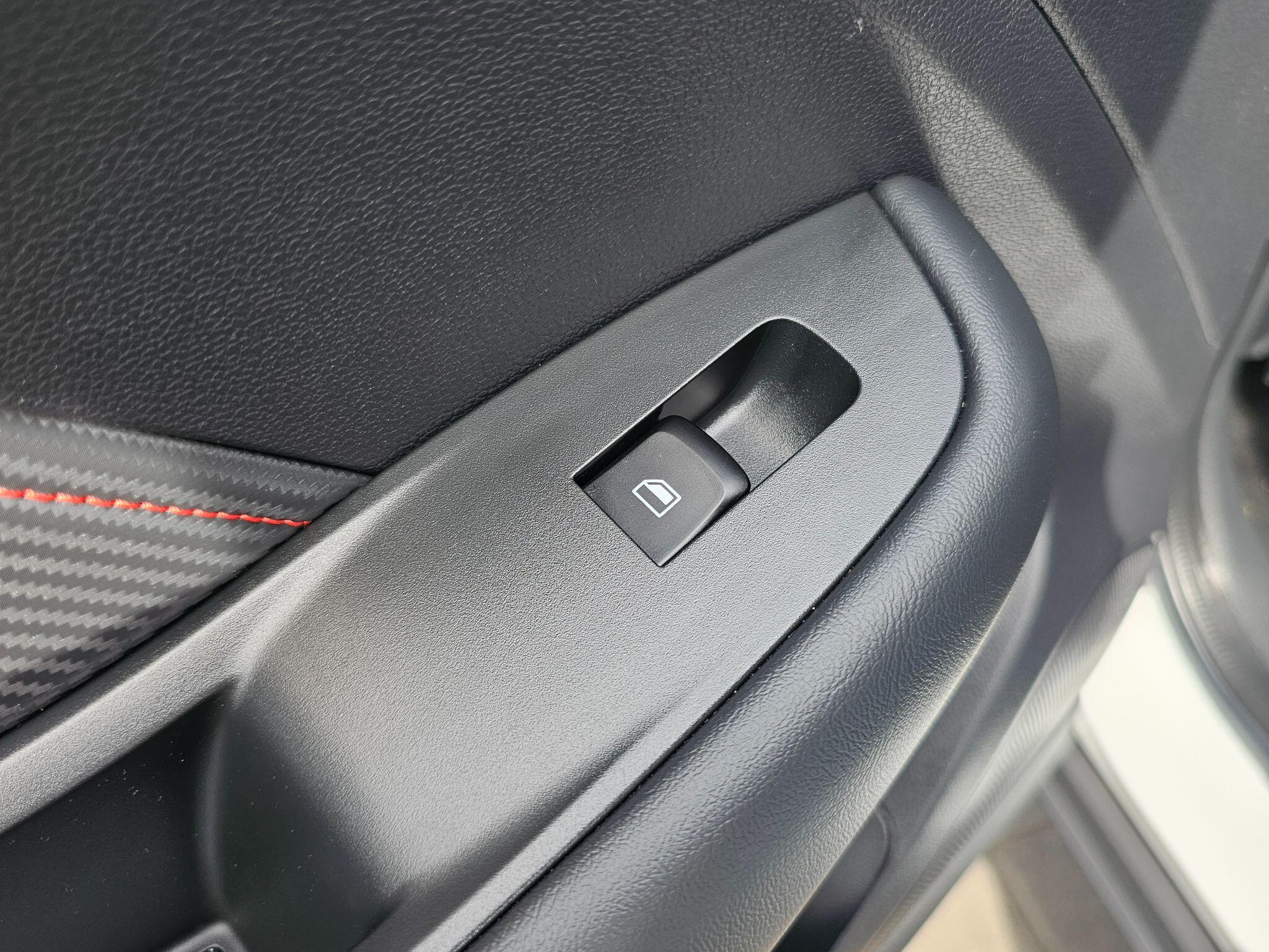 MG ZS view 68