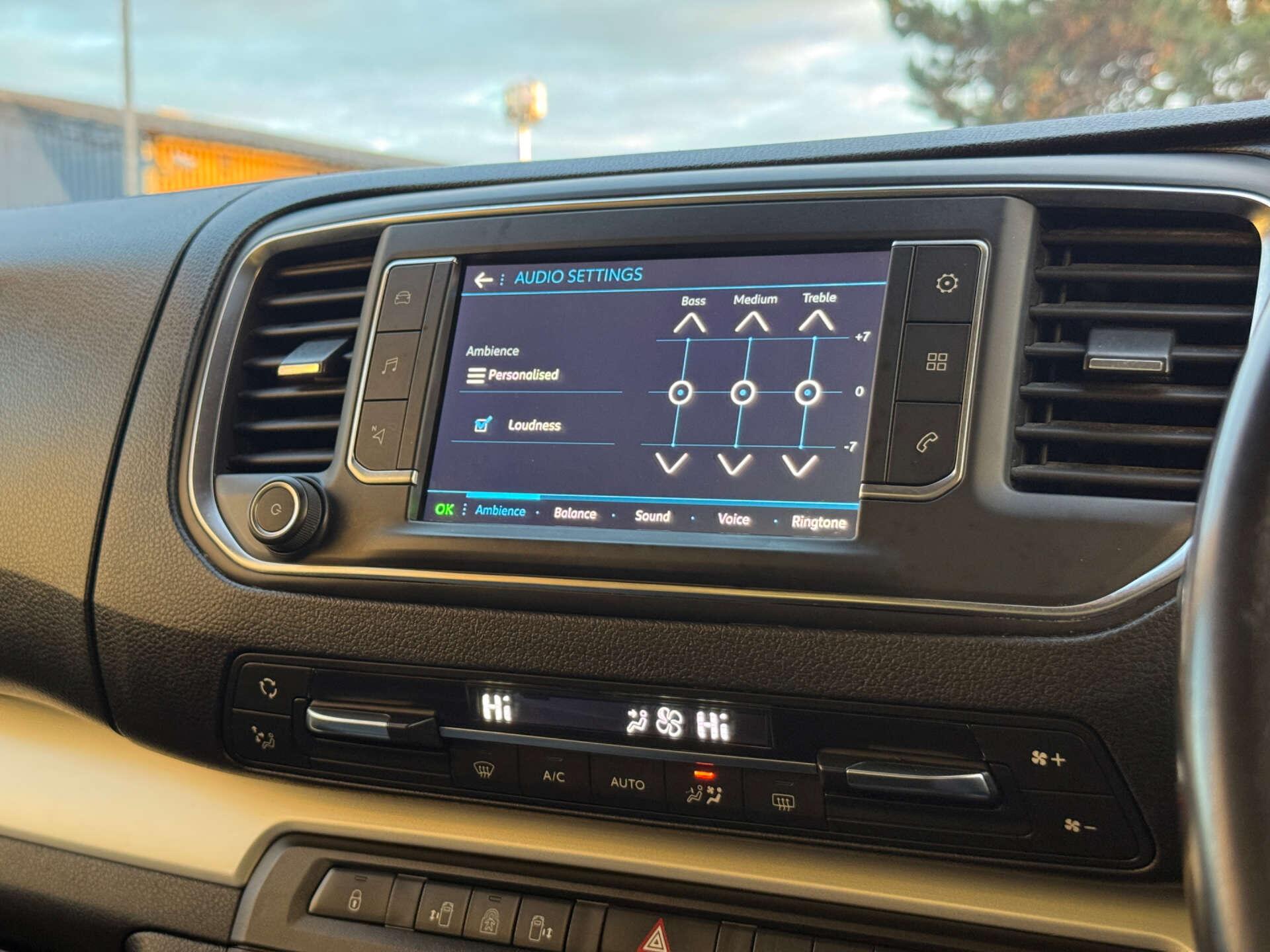 Peugeot Traveller view 57