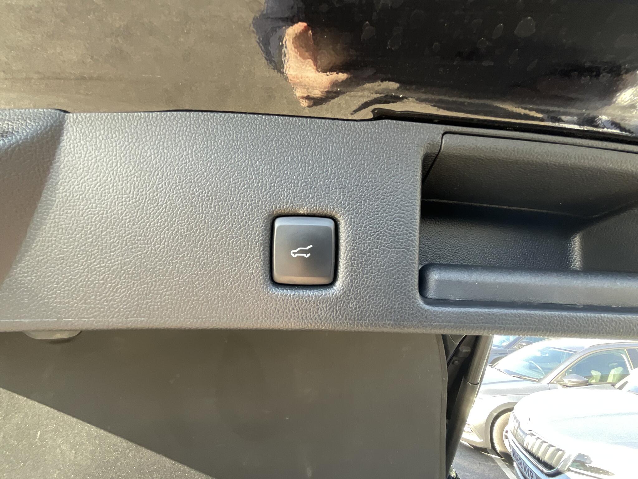 Ford Kuga view 40