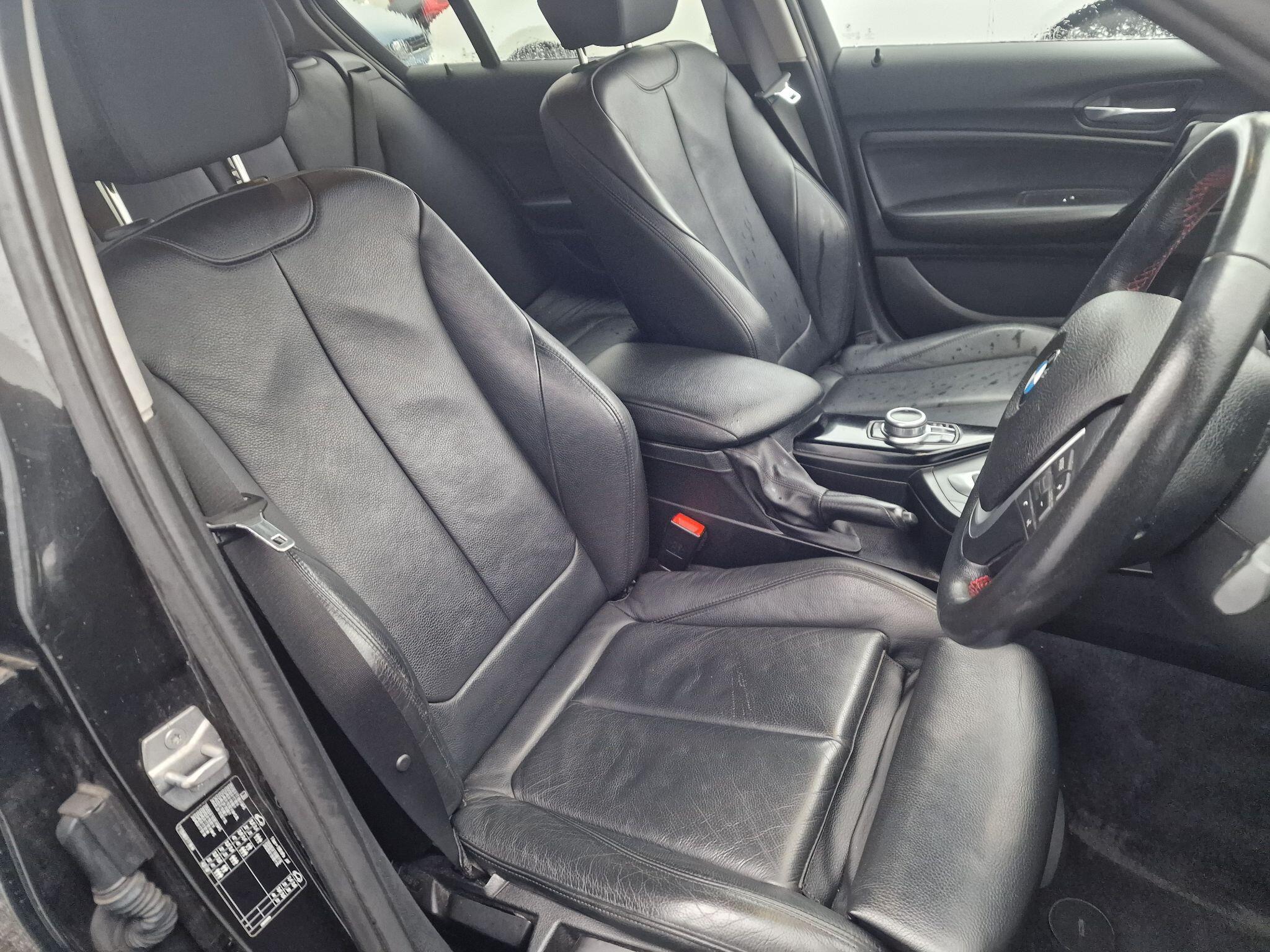 BMW 1 Series view 28