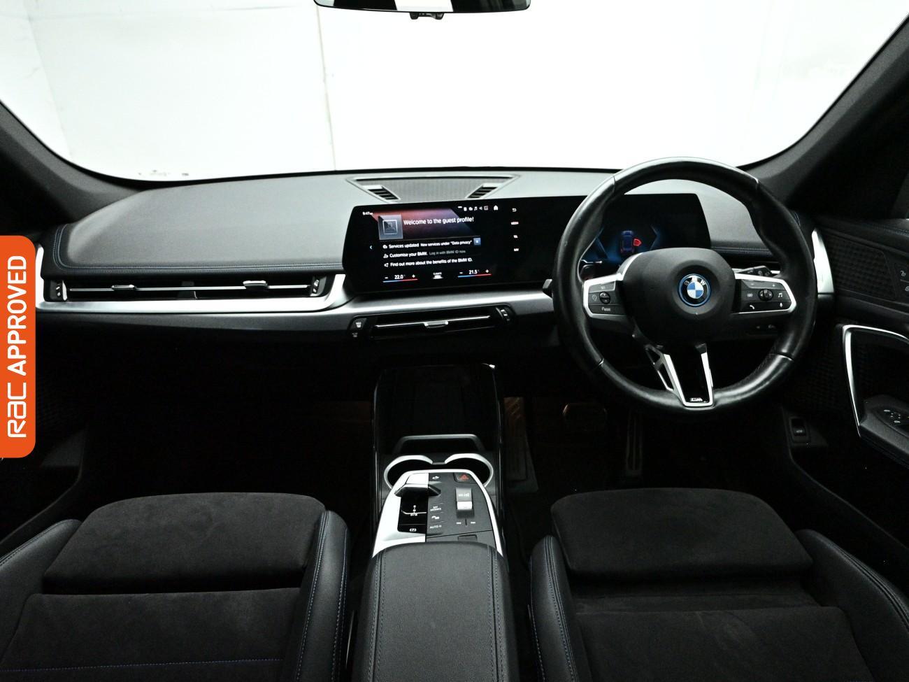 BMW Ix1 view 2