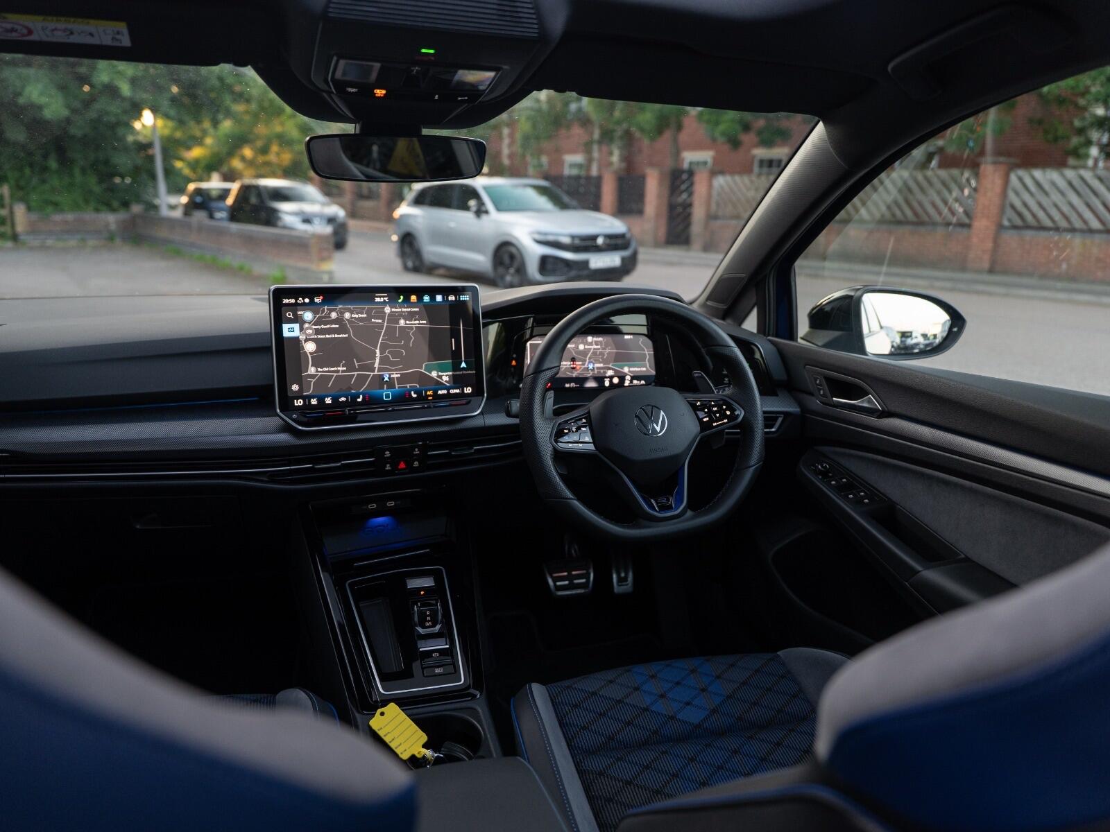 Volkswagen Golf view 40