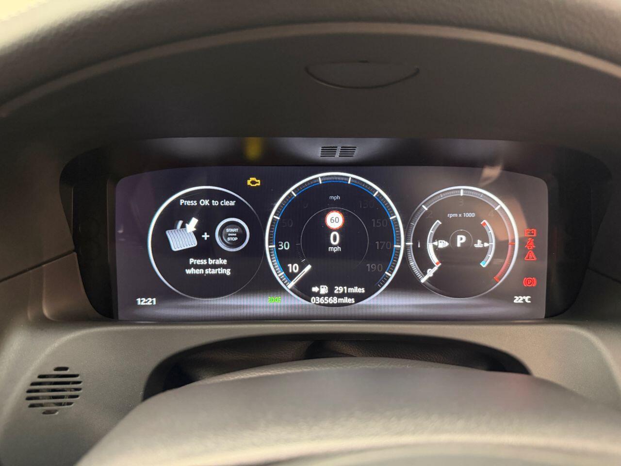 Jaguar XF view 9