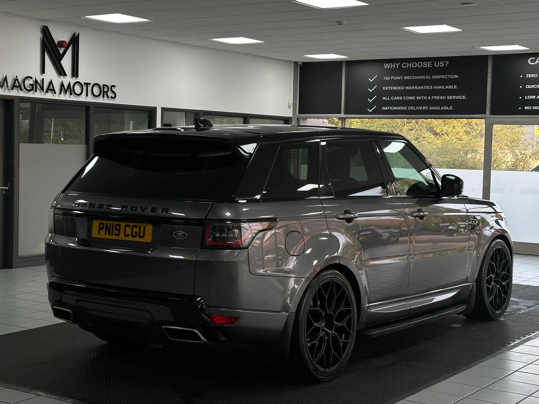 Land Rover Range Rover Sport view 14