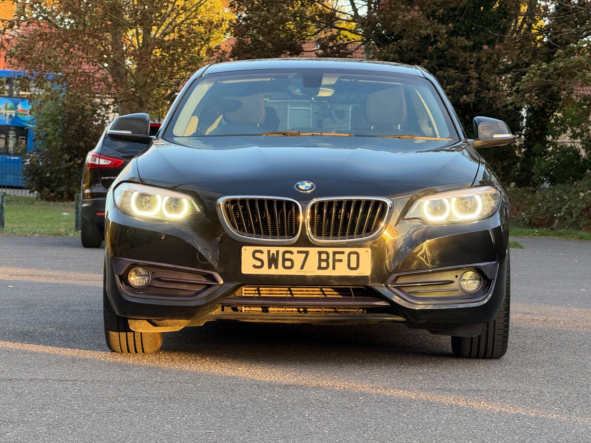 BMW 2 Series view 18