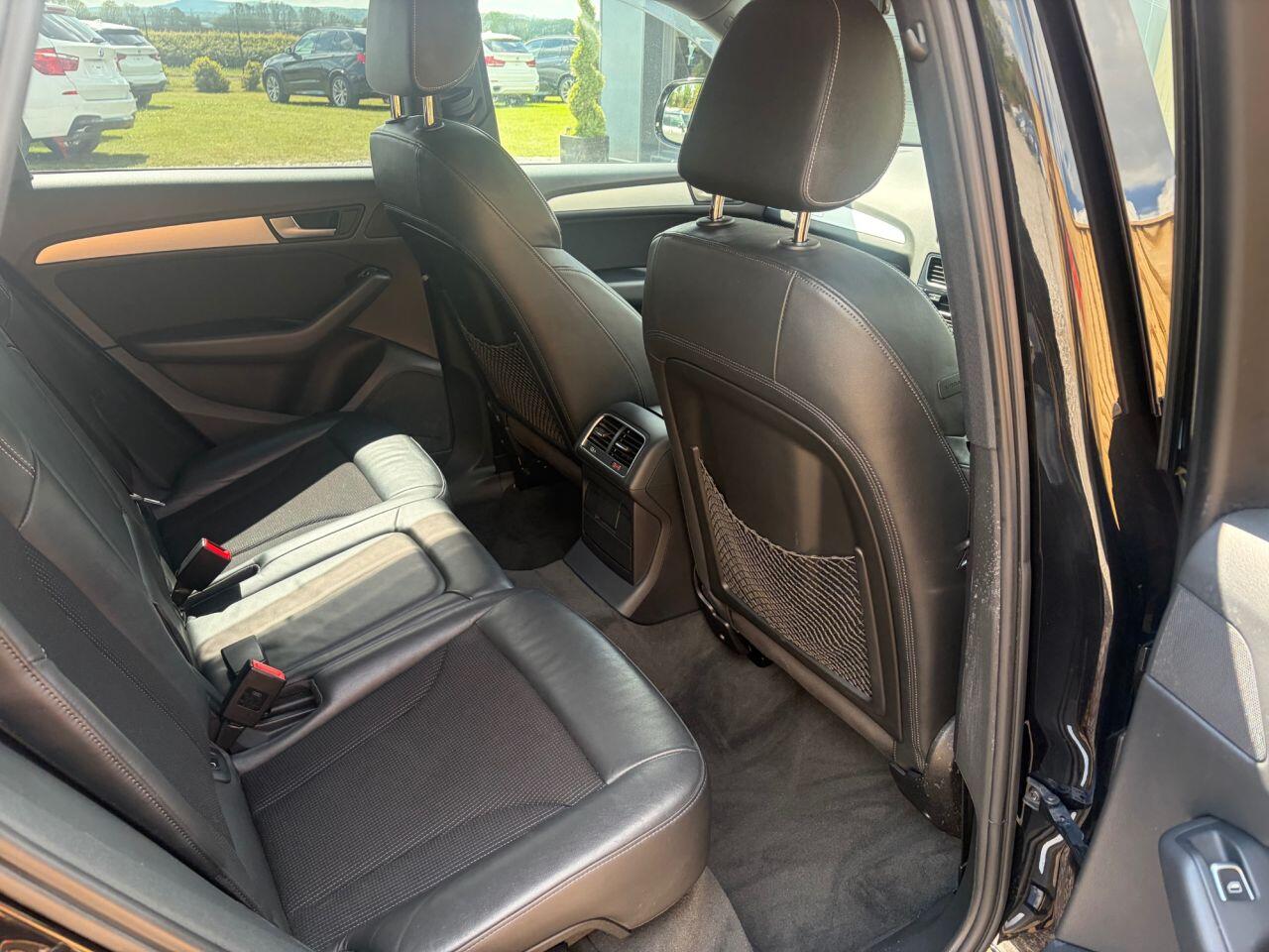 Audi Q5 view 20