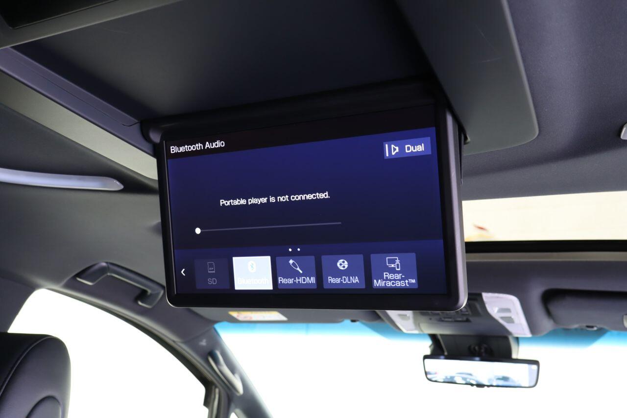 Toyota Alphard view 7
