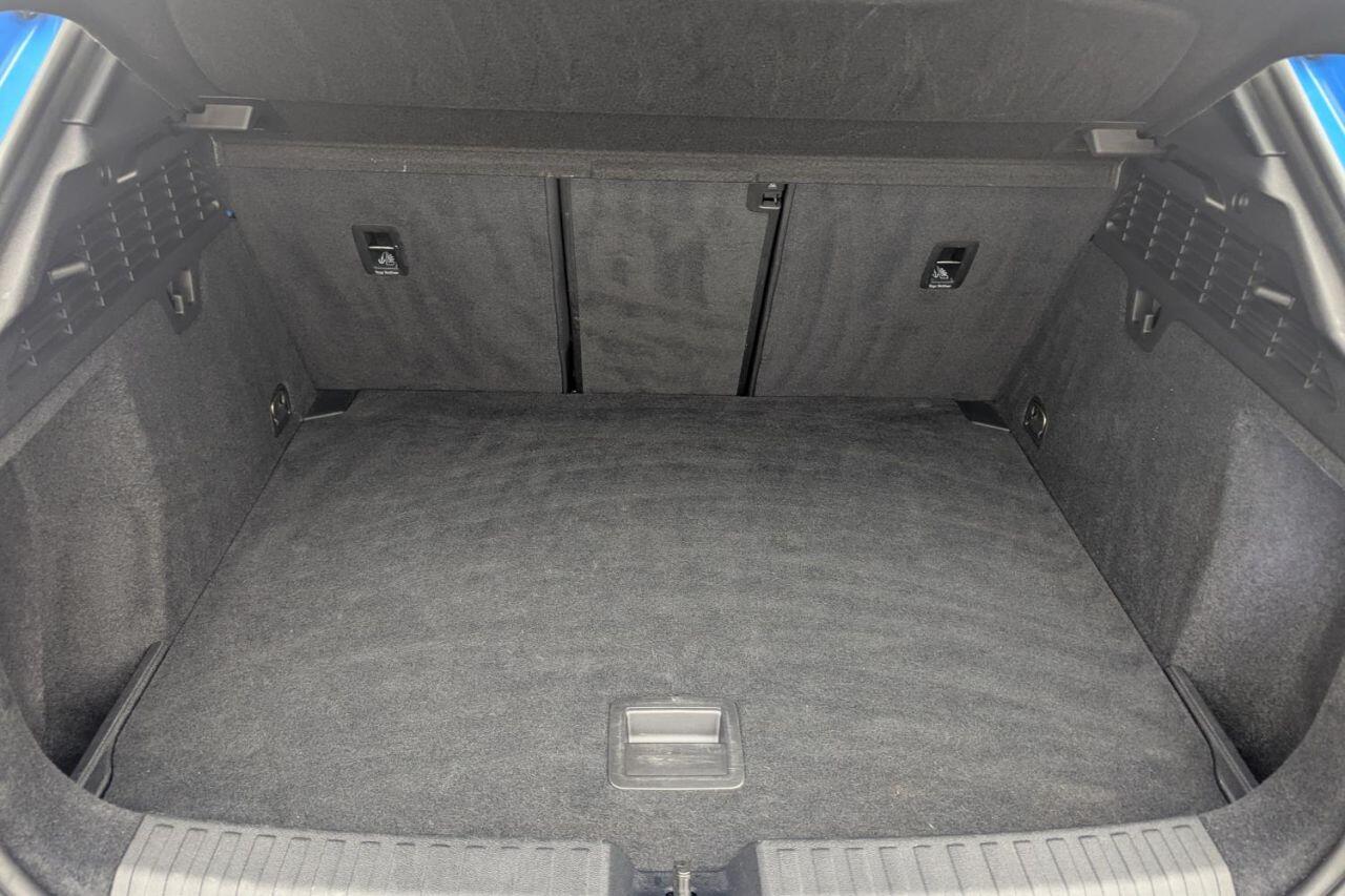 Audi A3 view 21