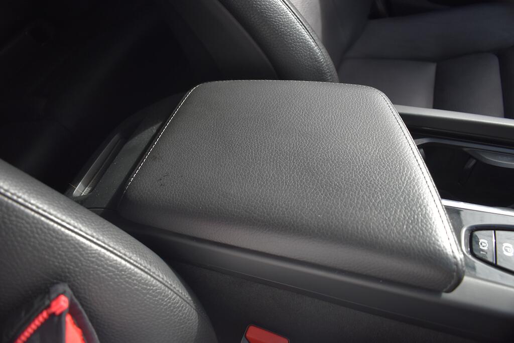 Volvo XC60 view 60