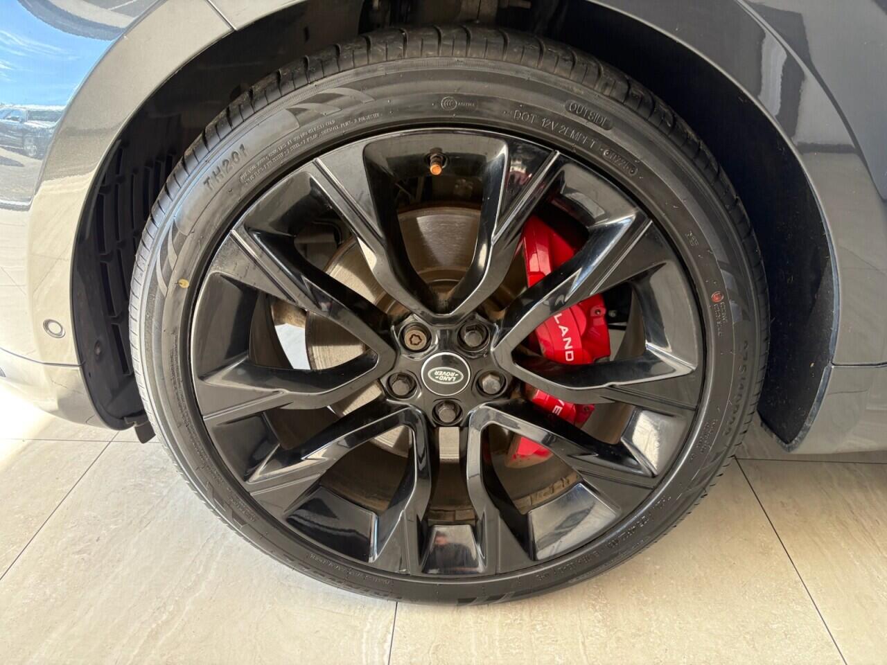 Land Rover Range Rover Sport view 14
