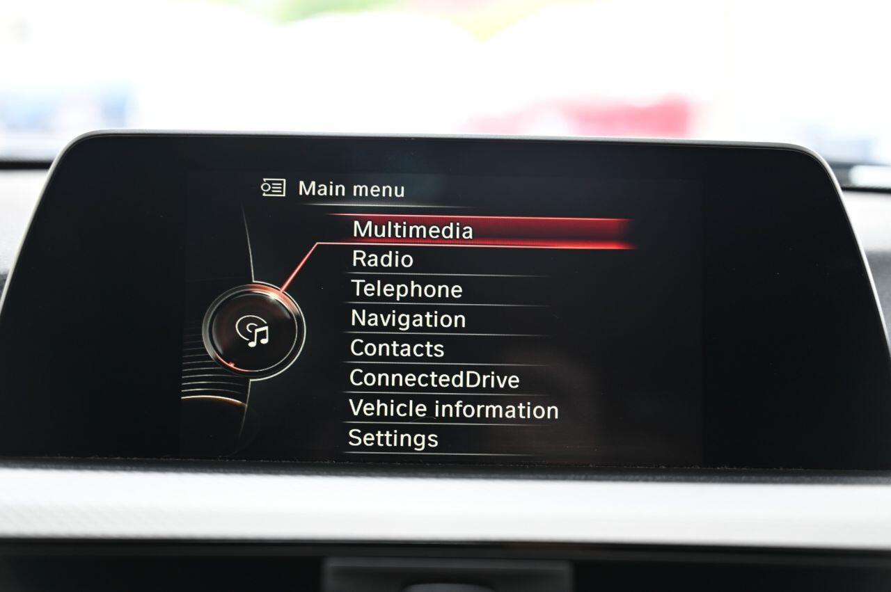 BMW 3 Series view 27