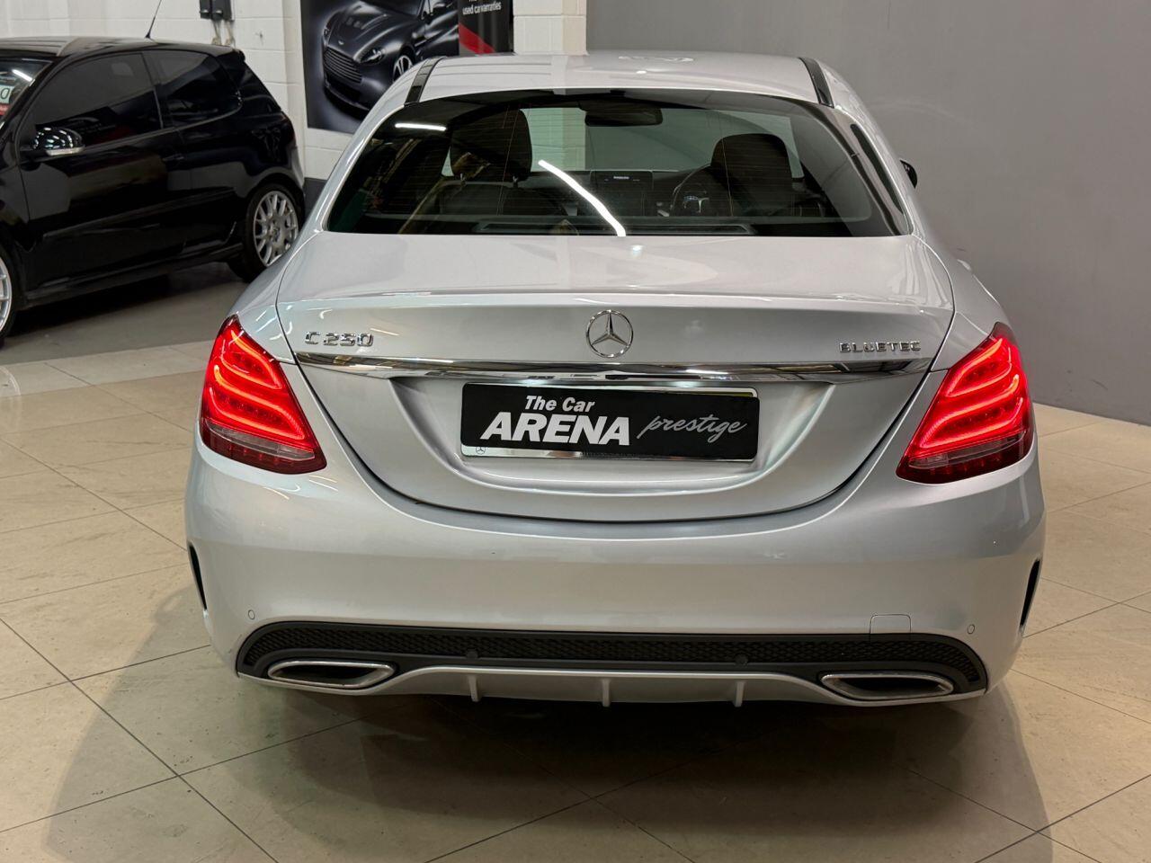 Mercedes-Benz C Class view 7
