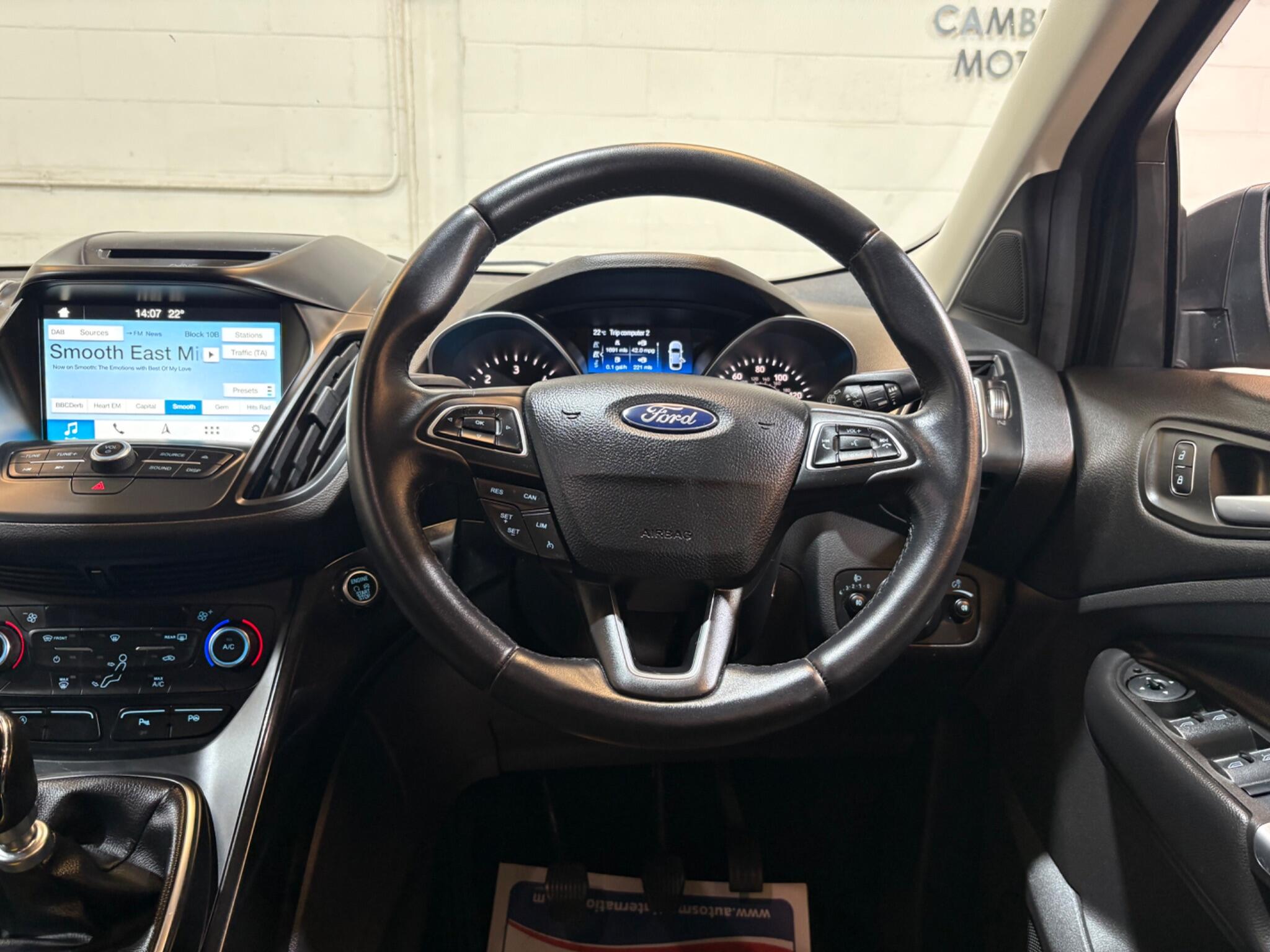 Ford Kuga view 52