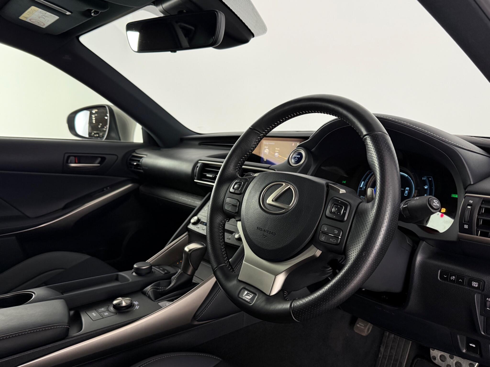 Lexus Is view 3