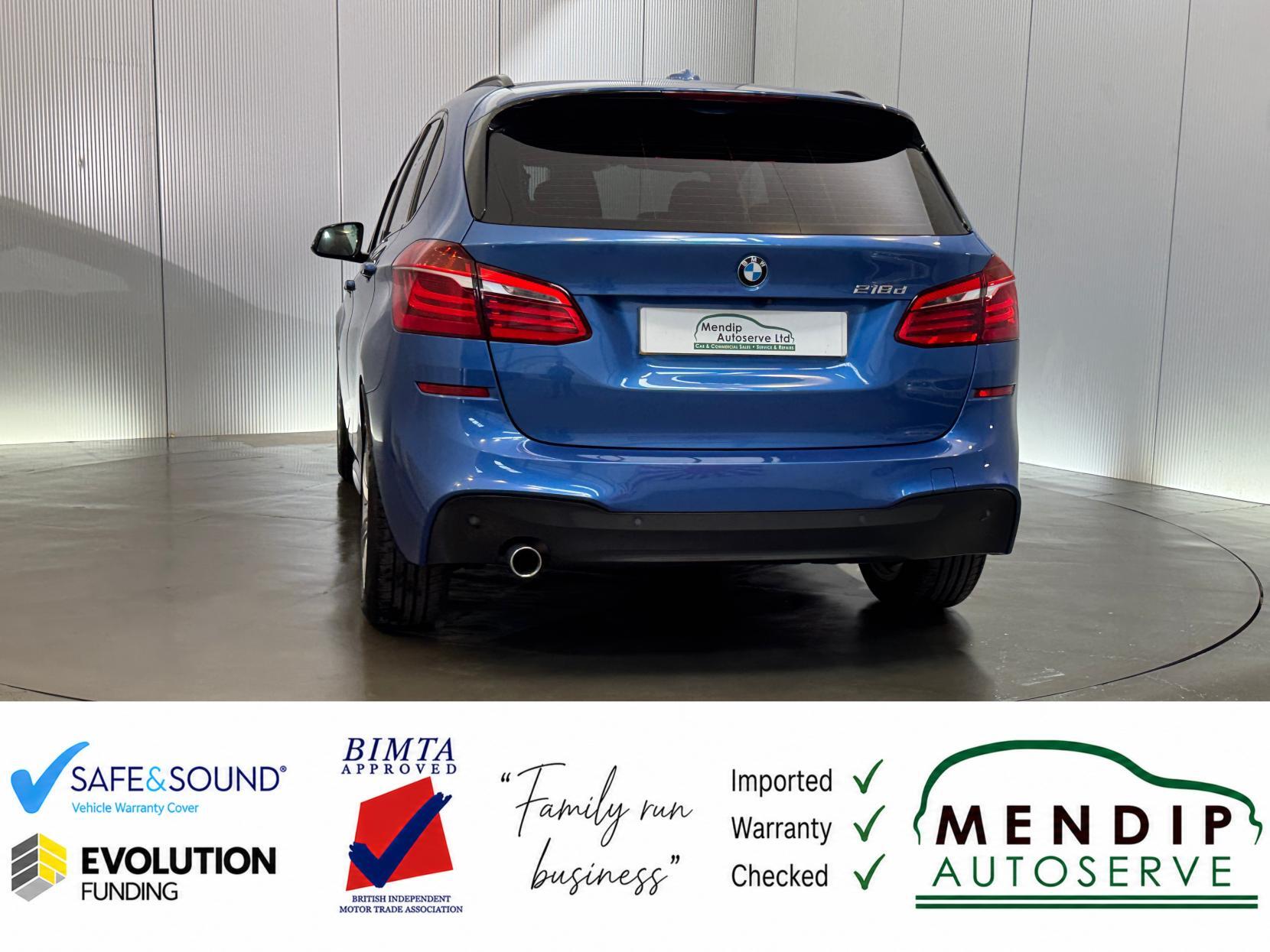 BMW 2 Series view 22