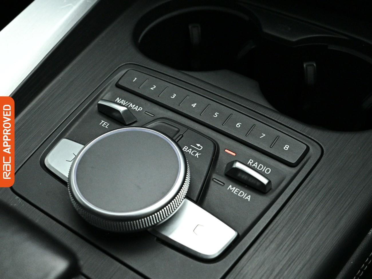 Audi S5 view 16