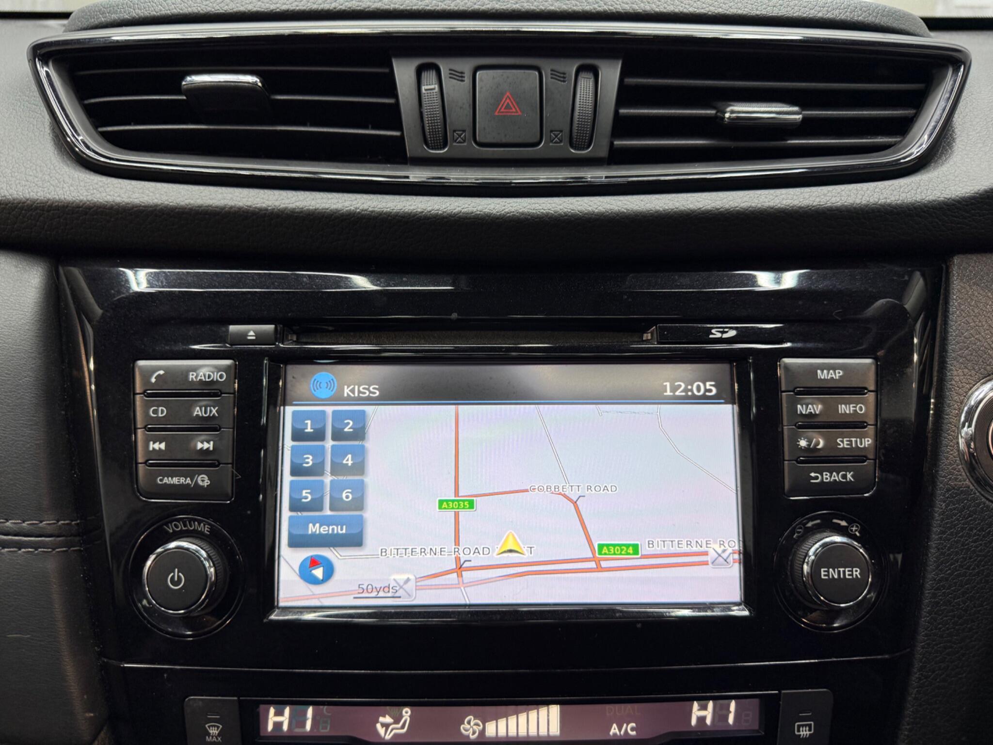 Nissan X-Trail view 15
