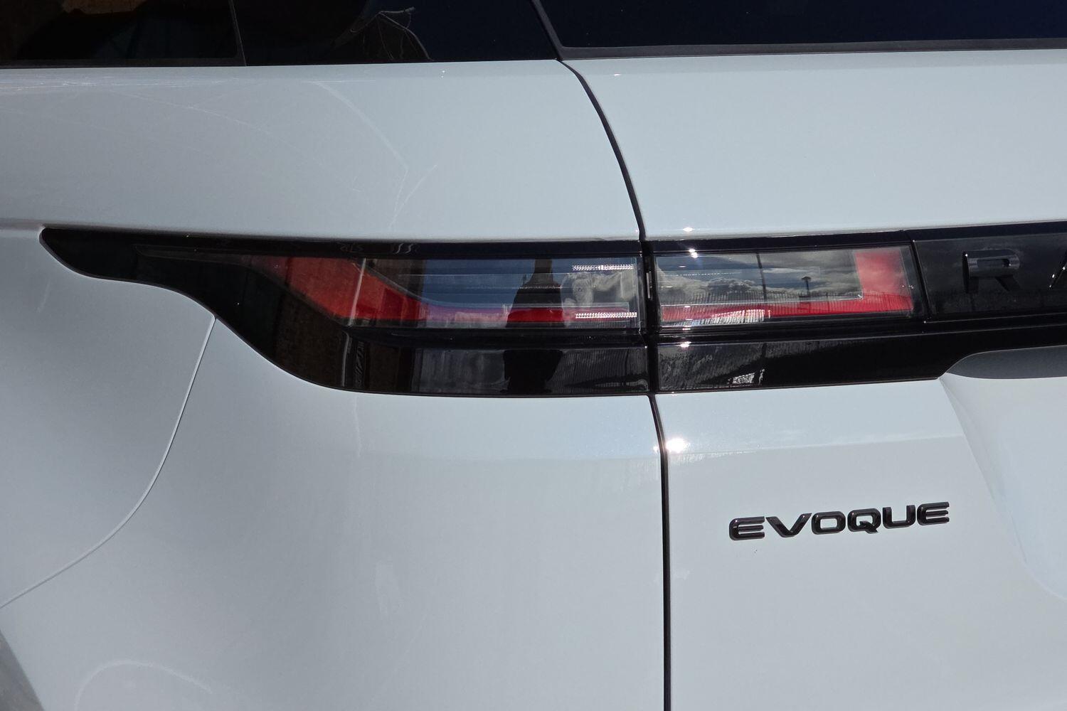 Land Rover Range Rover Evoque view 14