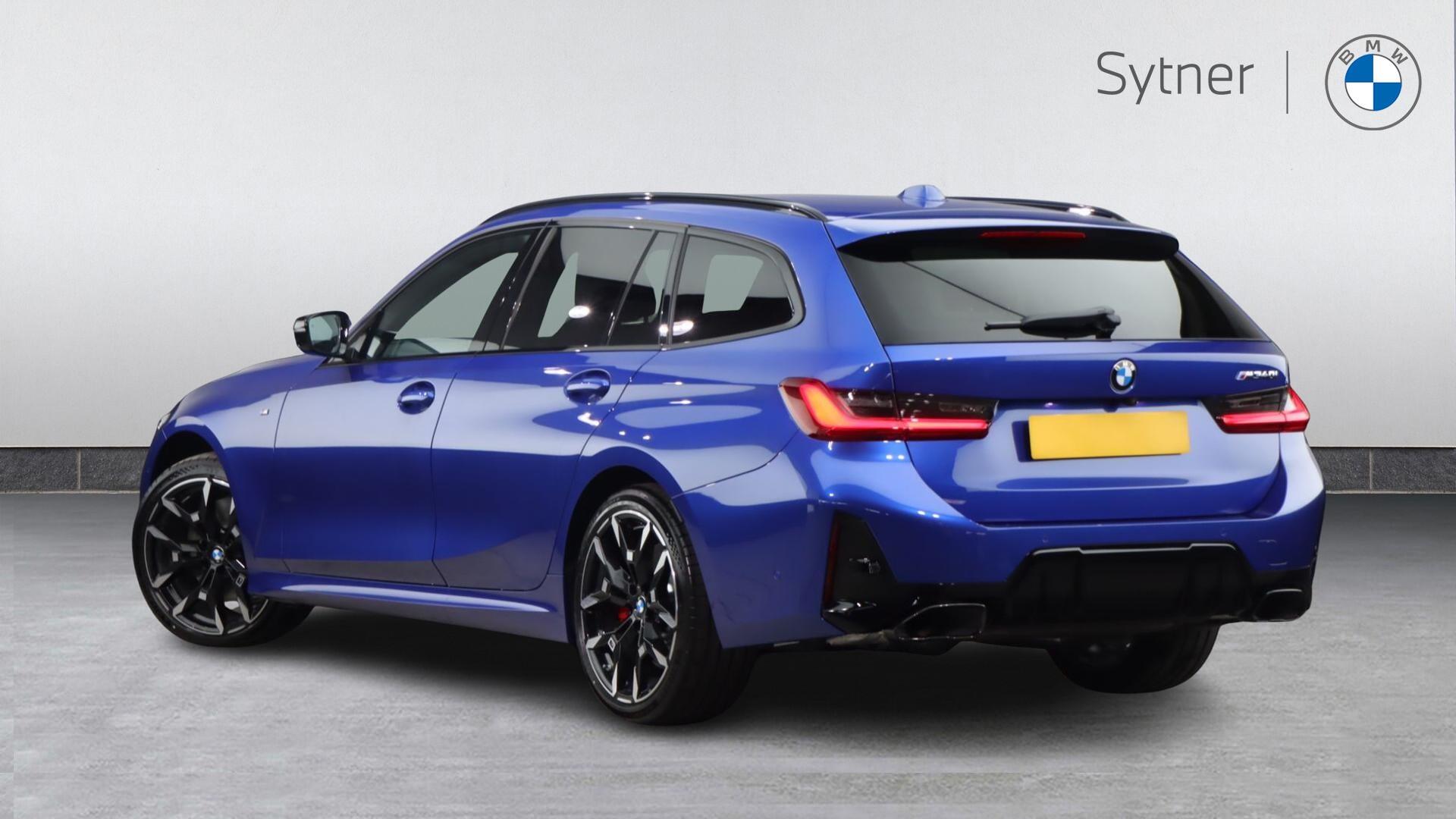 BMW 3 Series view 5