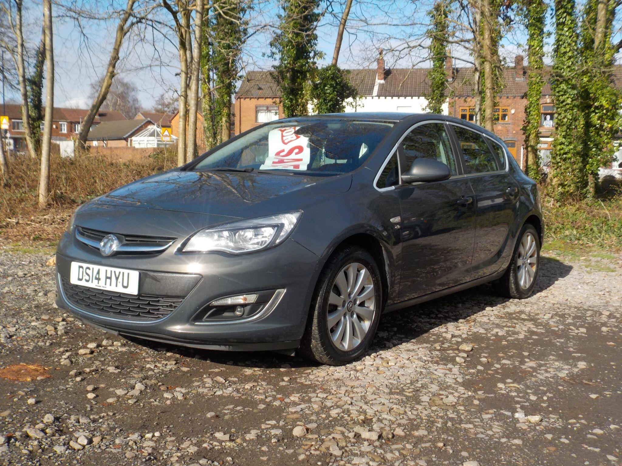 Vauxhall Astra 1.7 CDTi ecoFLEX 99g Elite Euro 5 (s/s) 5dr