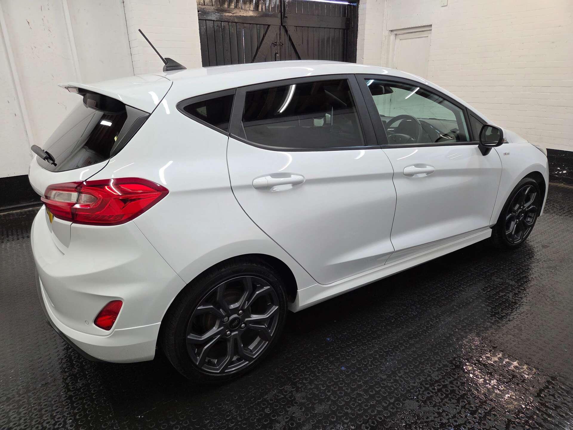 Ford Fiesta view 28
