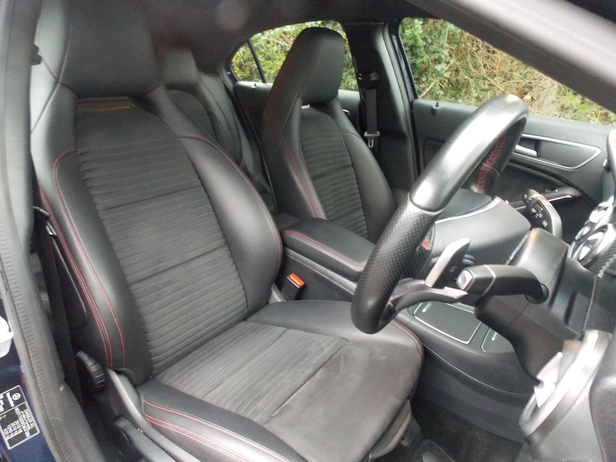 Mercedes-Benz A-Class view 9