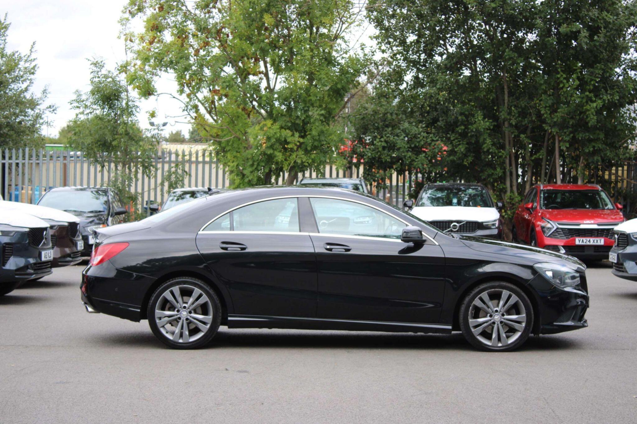 Mercedes-Benz Cla view 2