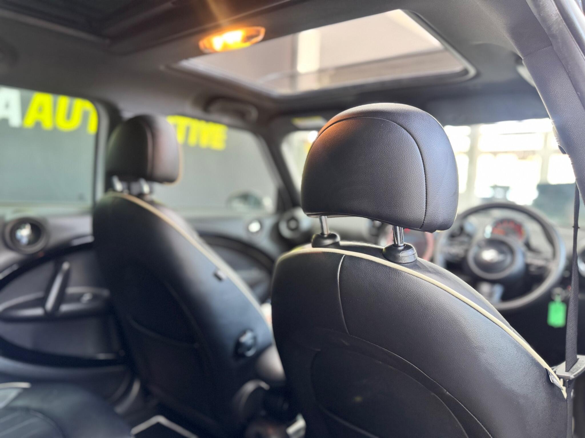 Mini Countryman view 39