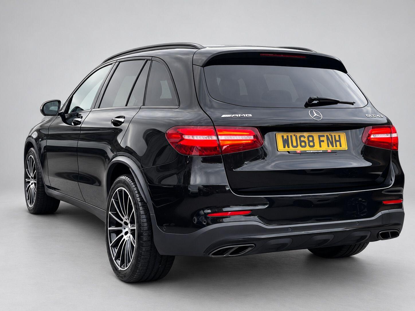 Mercedes-Benz GLC view 16