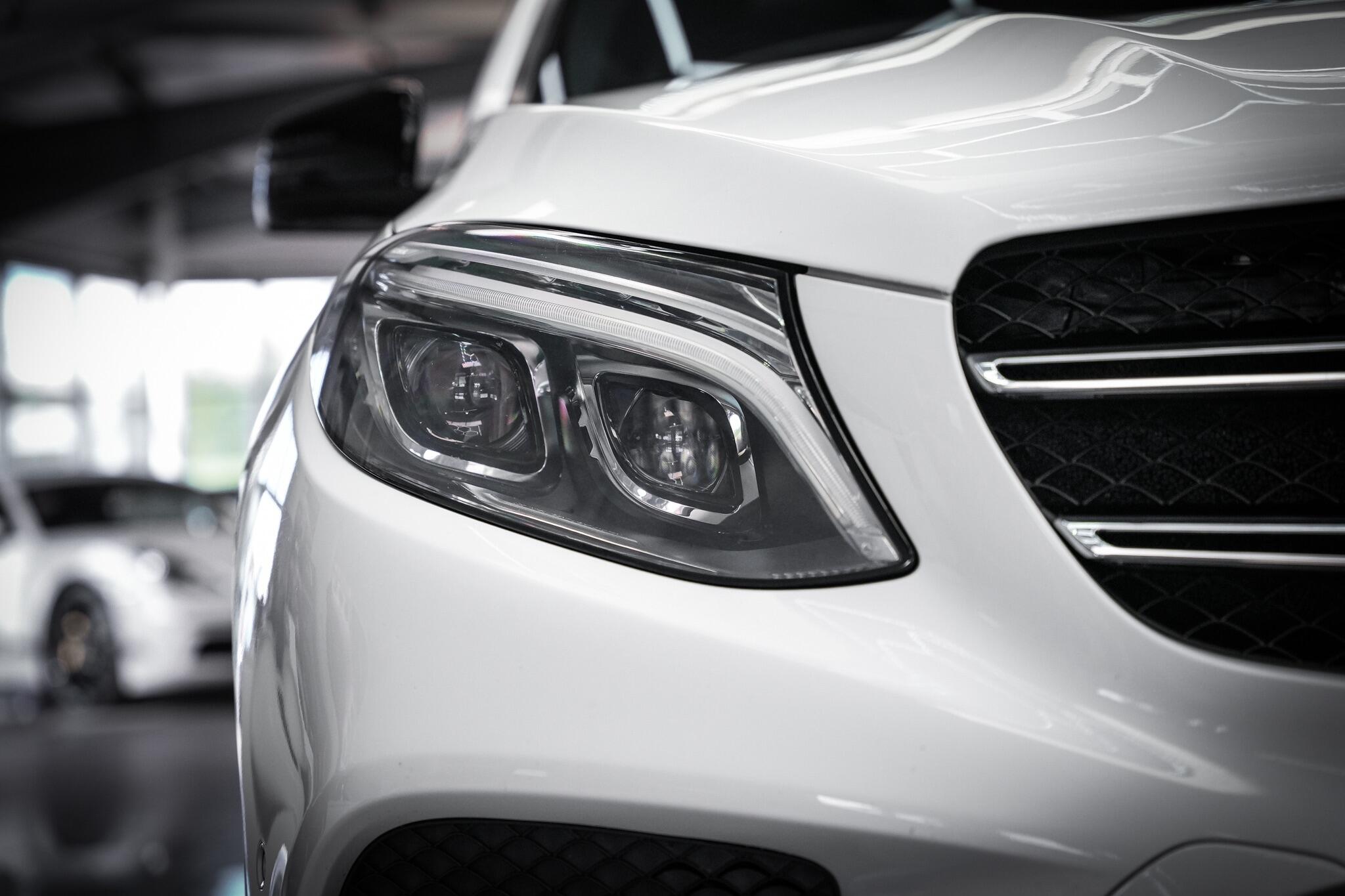 Mercedes-Benz GLE view 32