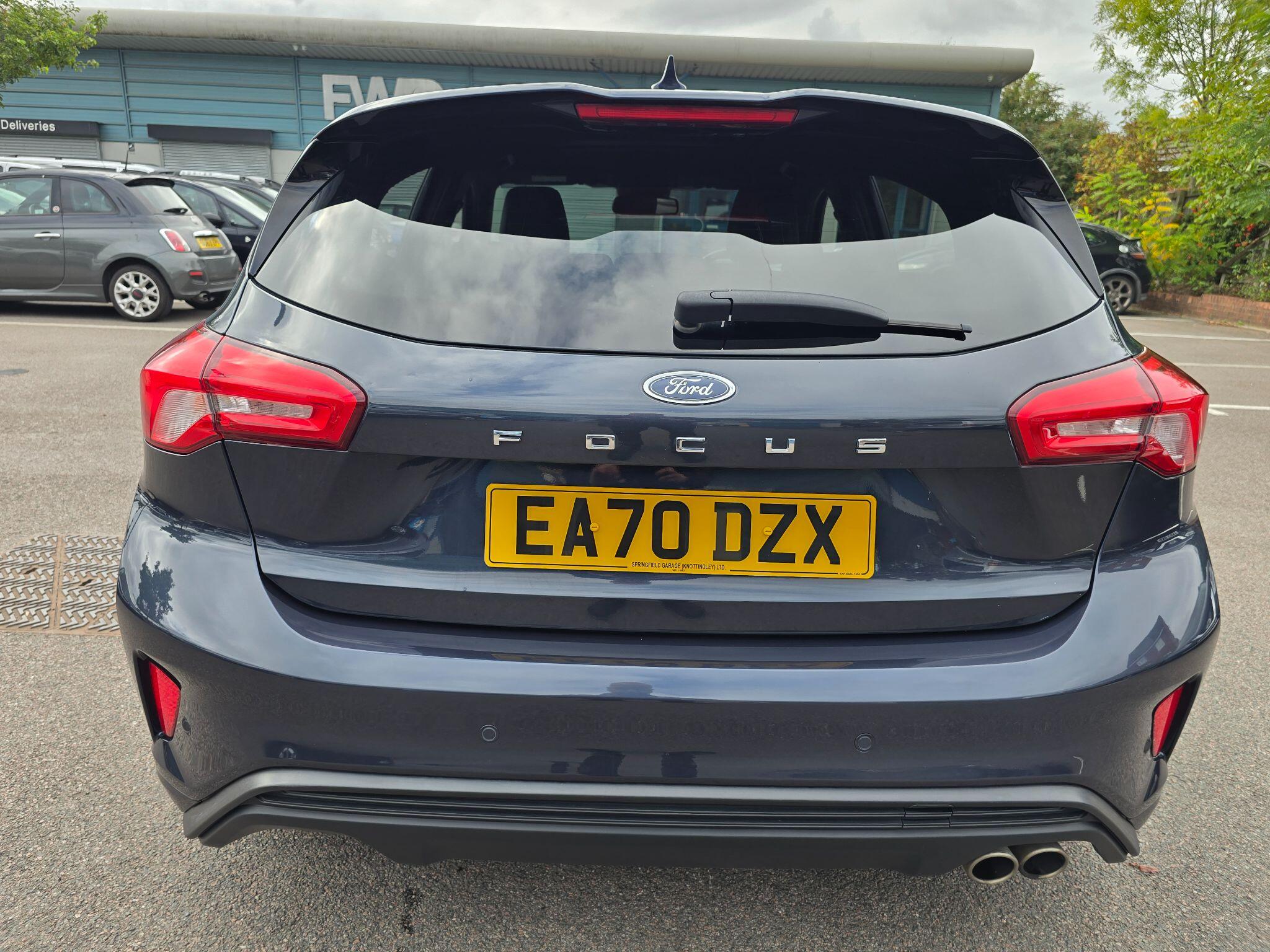 Ford Focus view 87