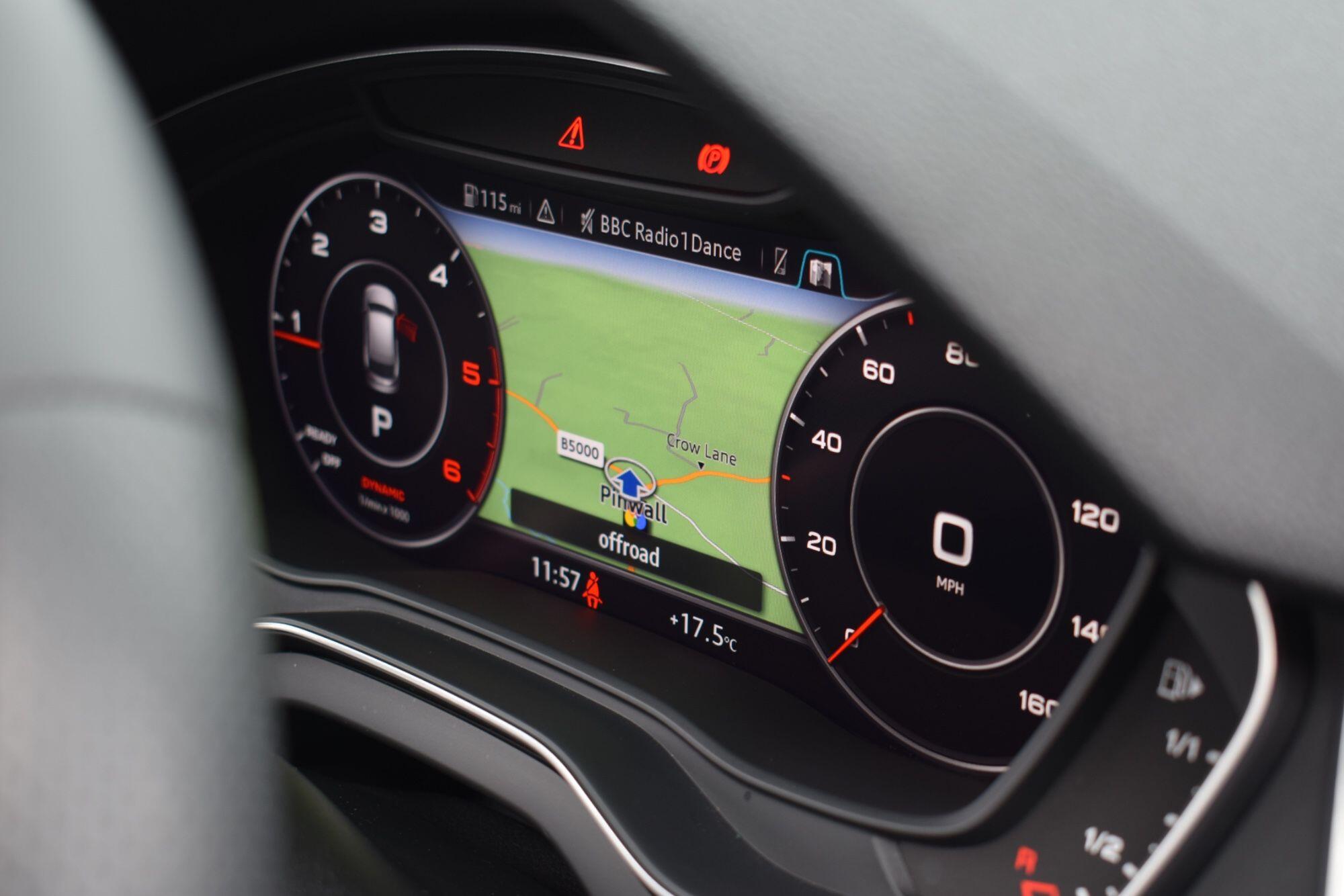 Audi Q5 view 17