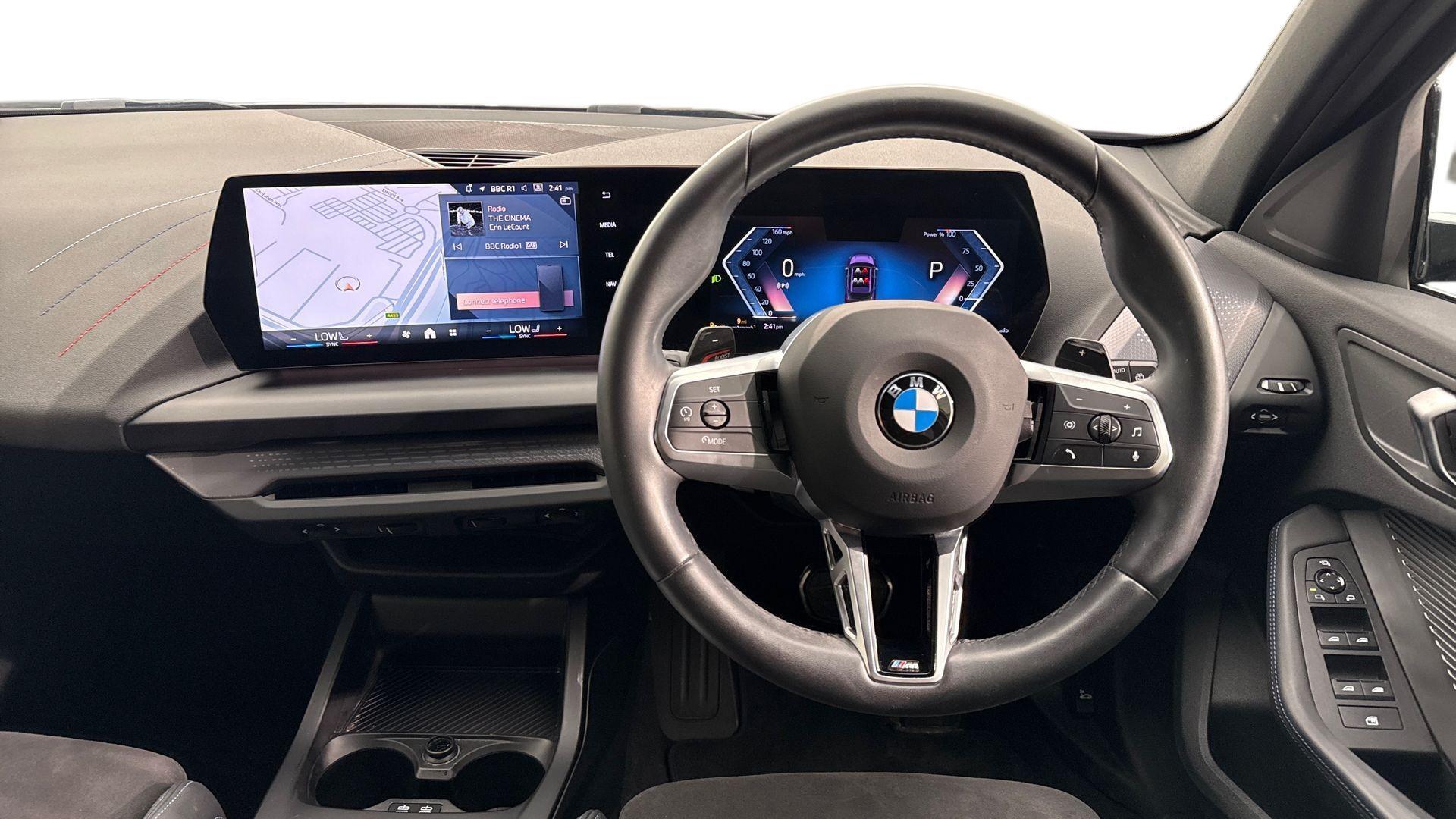BMW 1 Series view 5