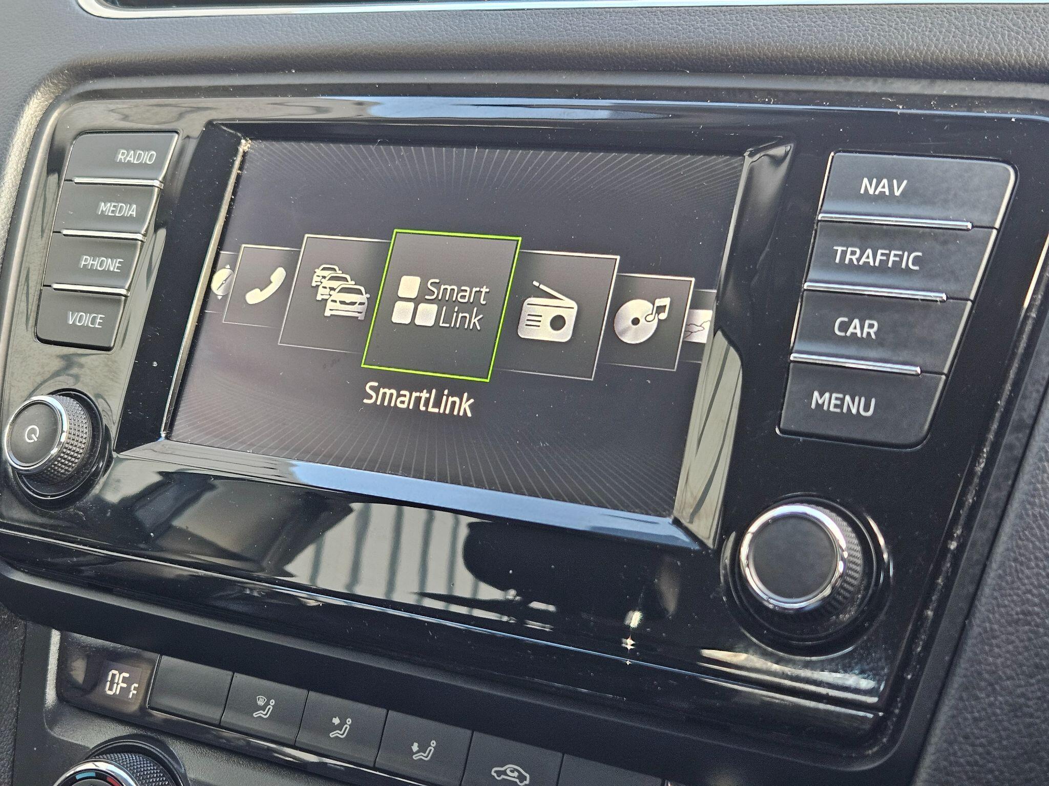 2015 Skoda Octavia image 25