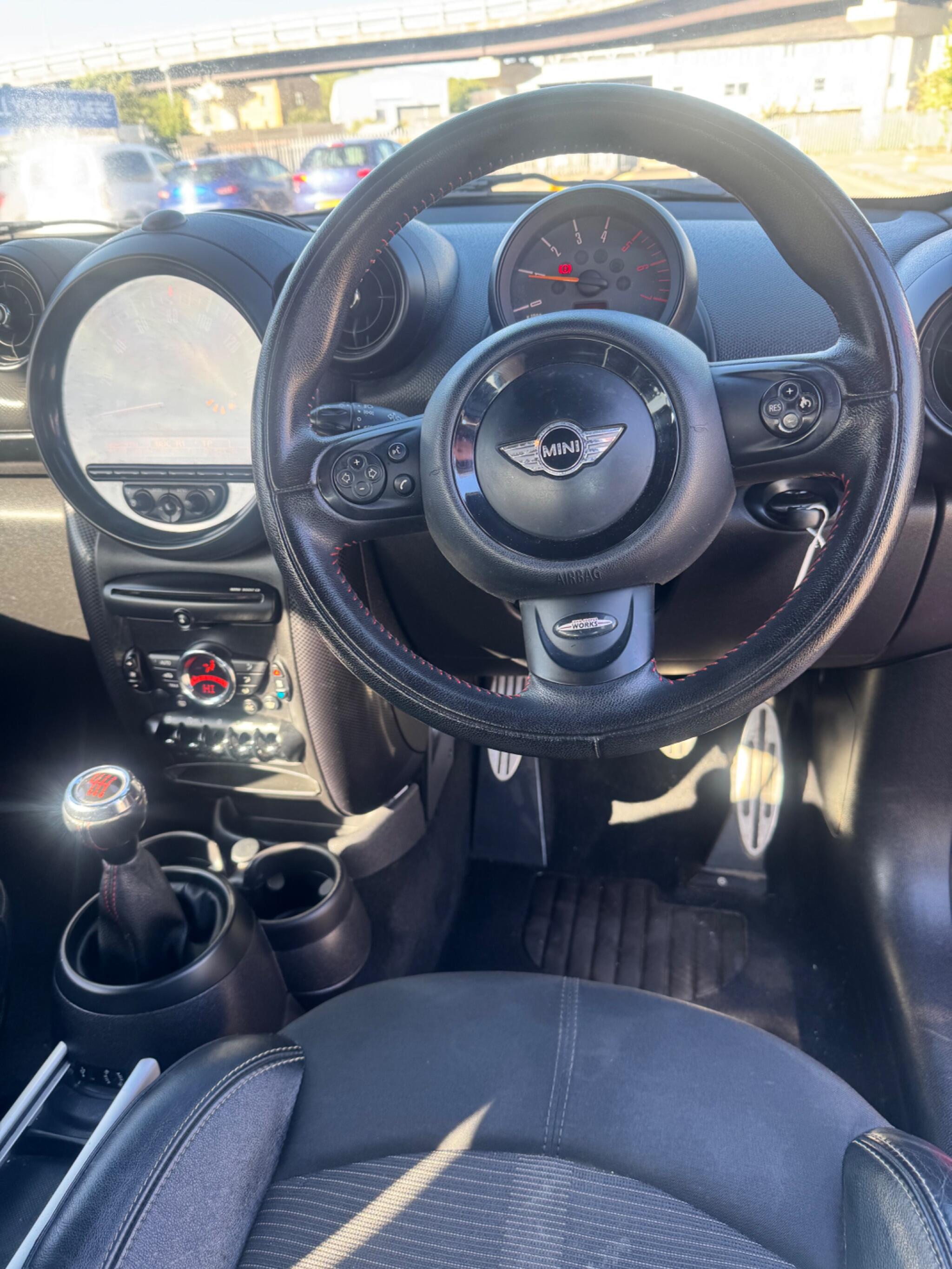 Mini Countryman view 37