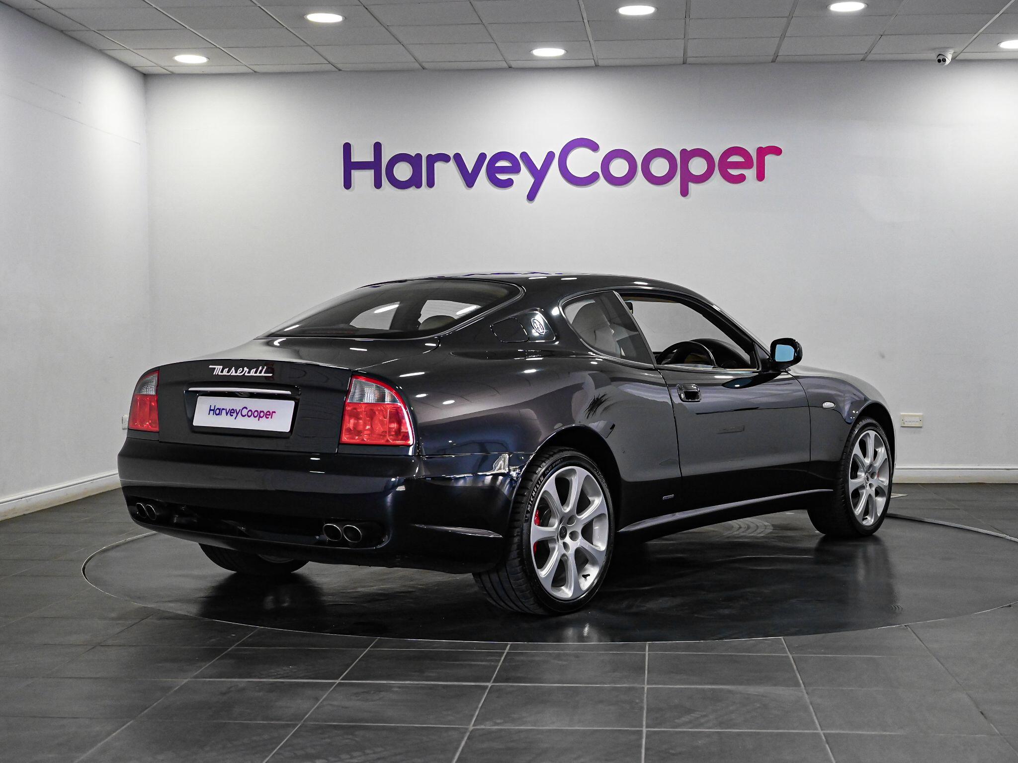 Maserati Coupe view 7