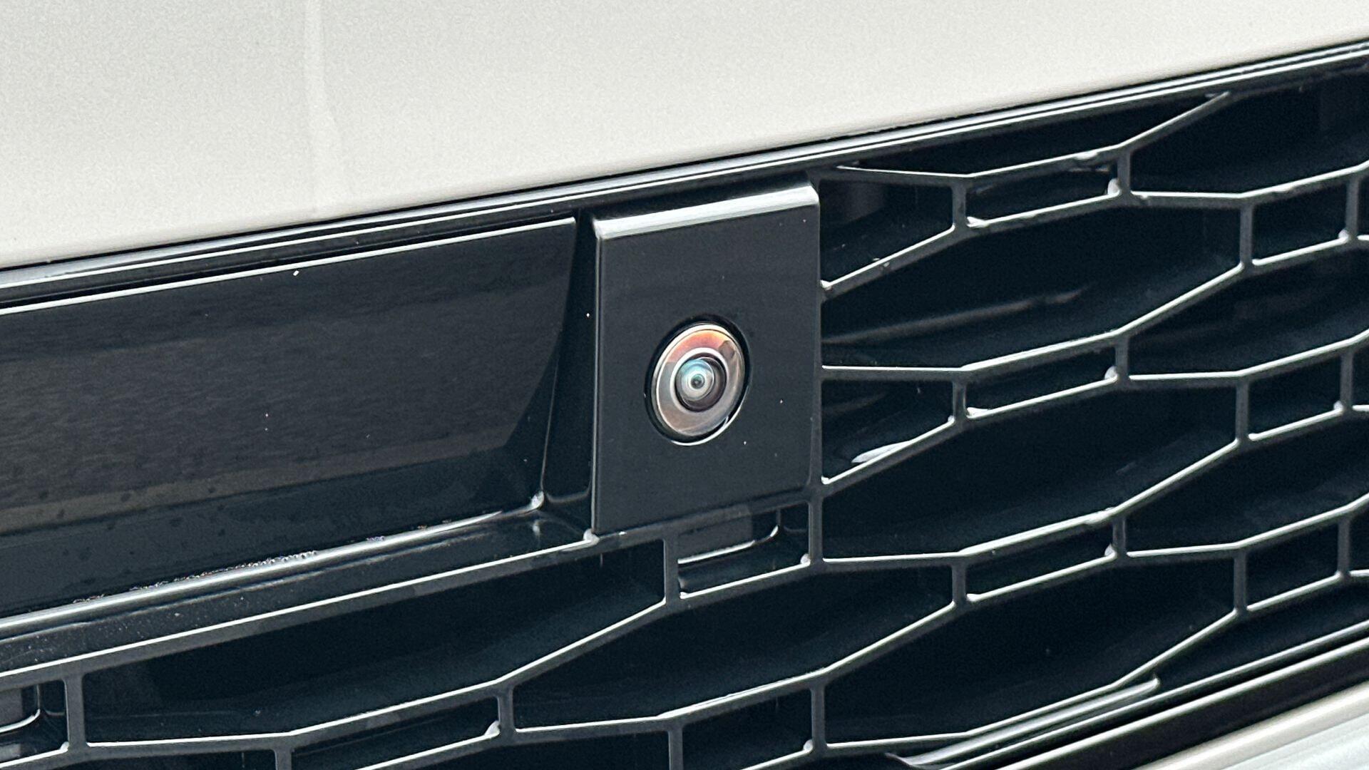 Land Rover Range Rover Sport view 42