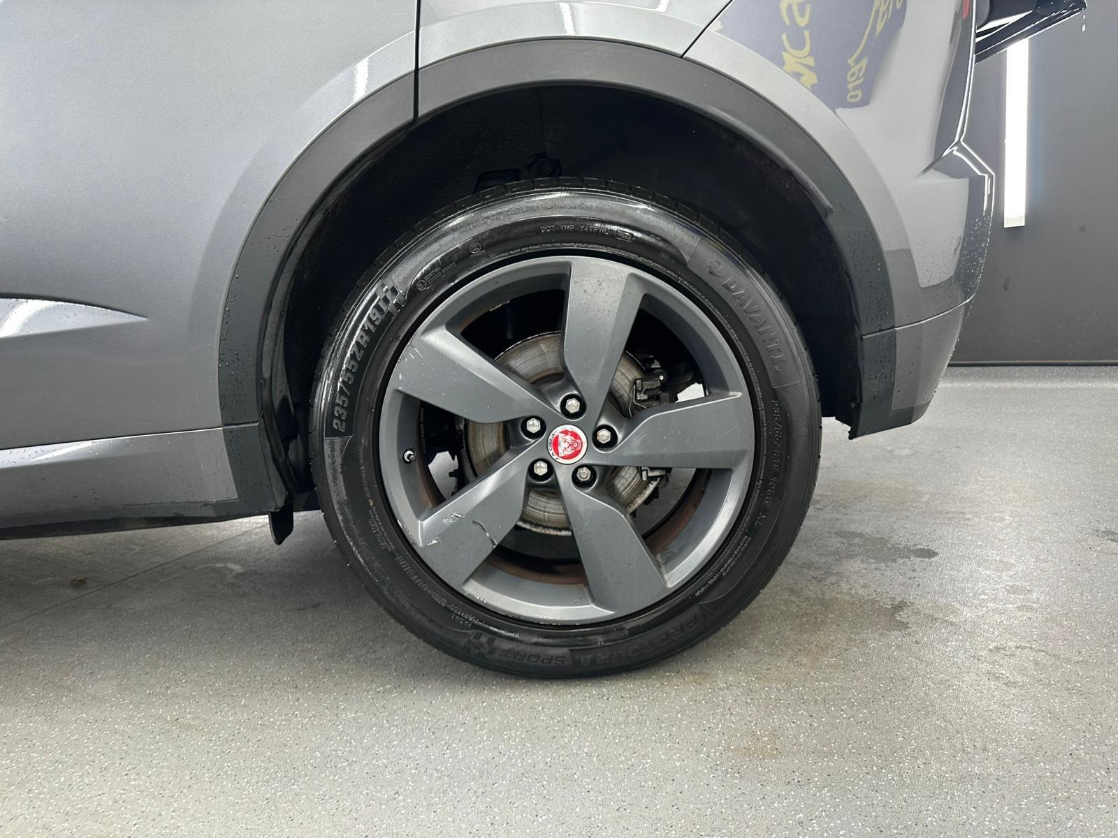 Jaguar E-Pace view 15