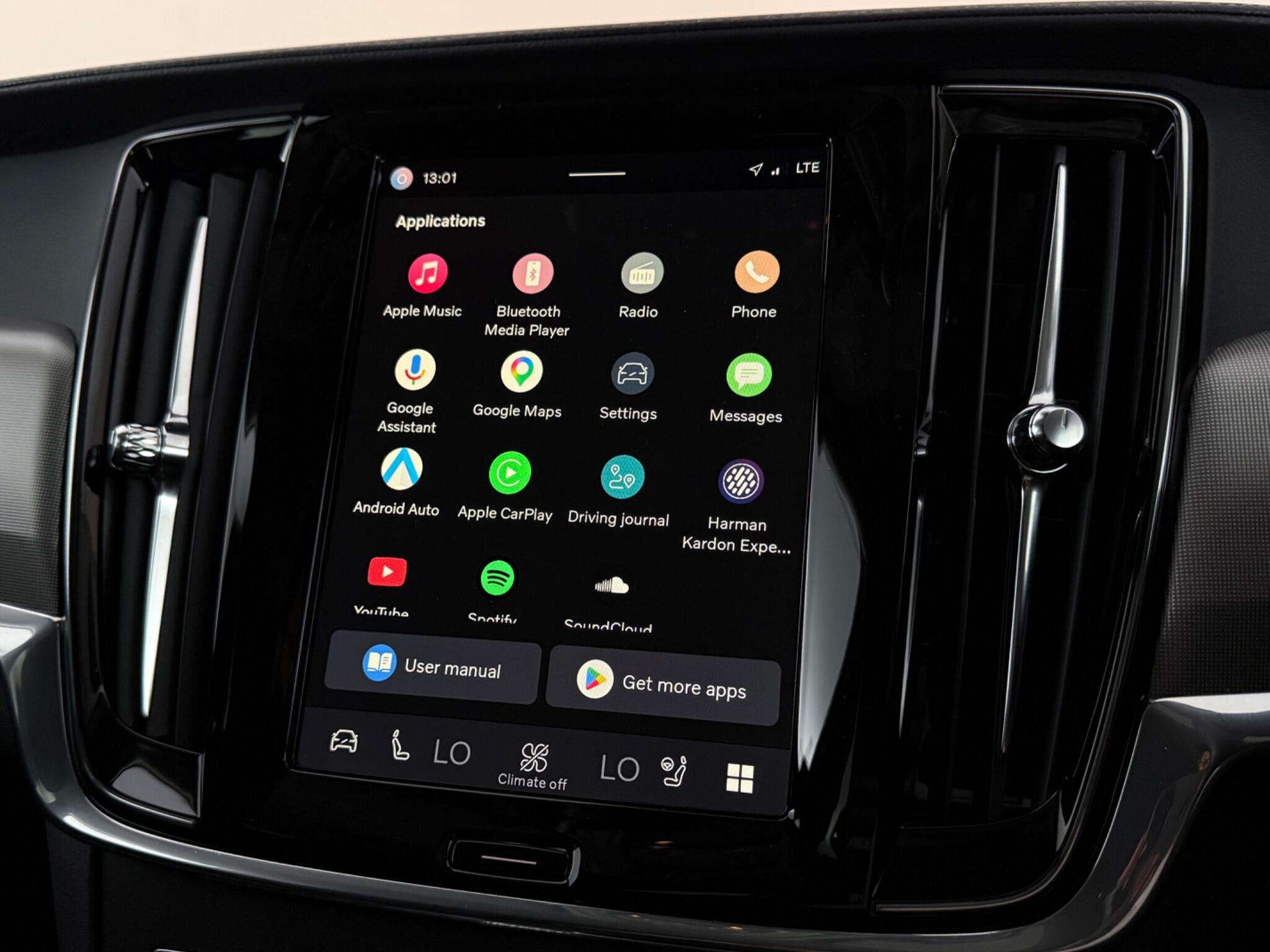 Volvo V90 view 27